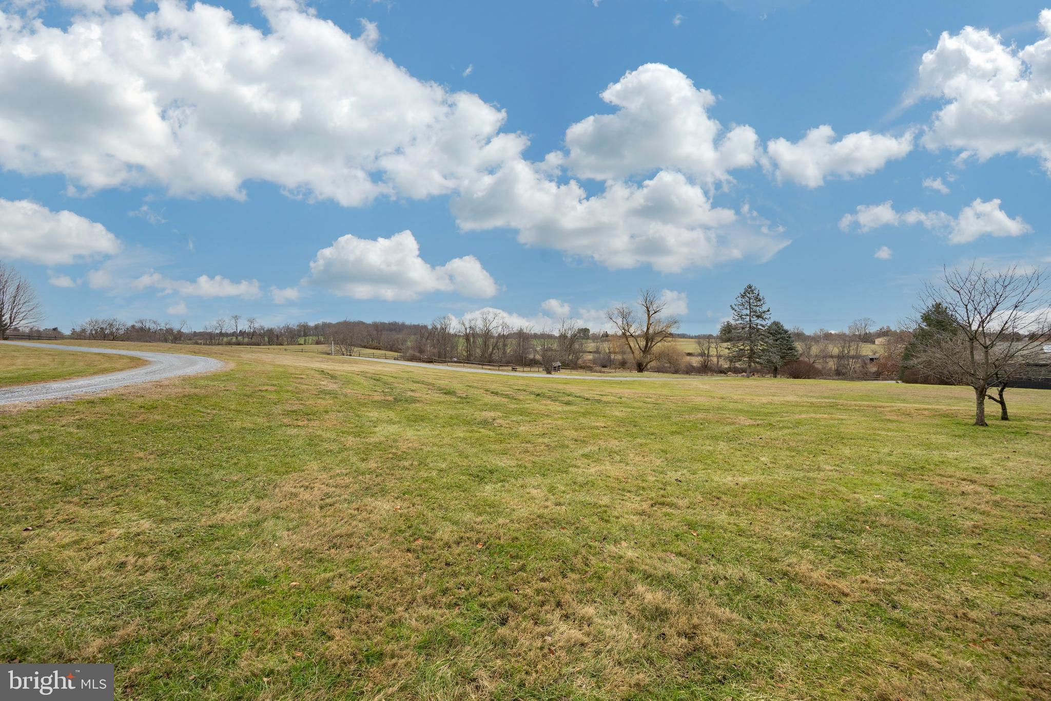 CHESHIRE HUNT - Residential