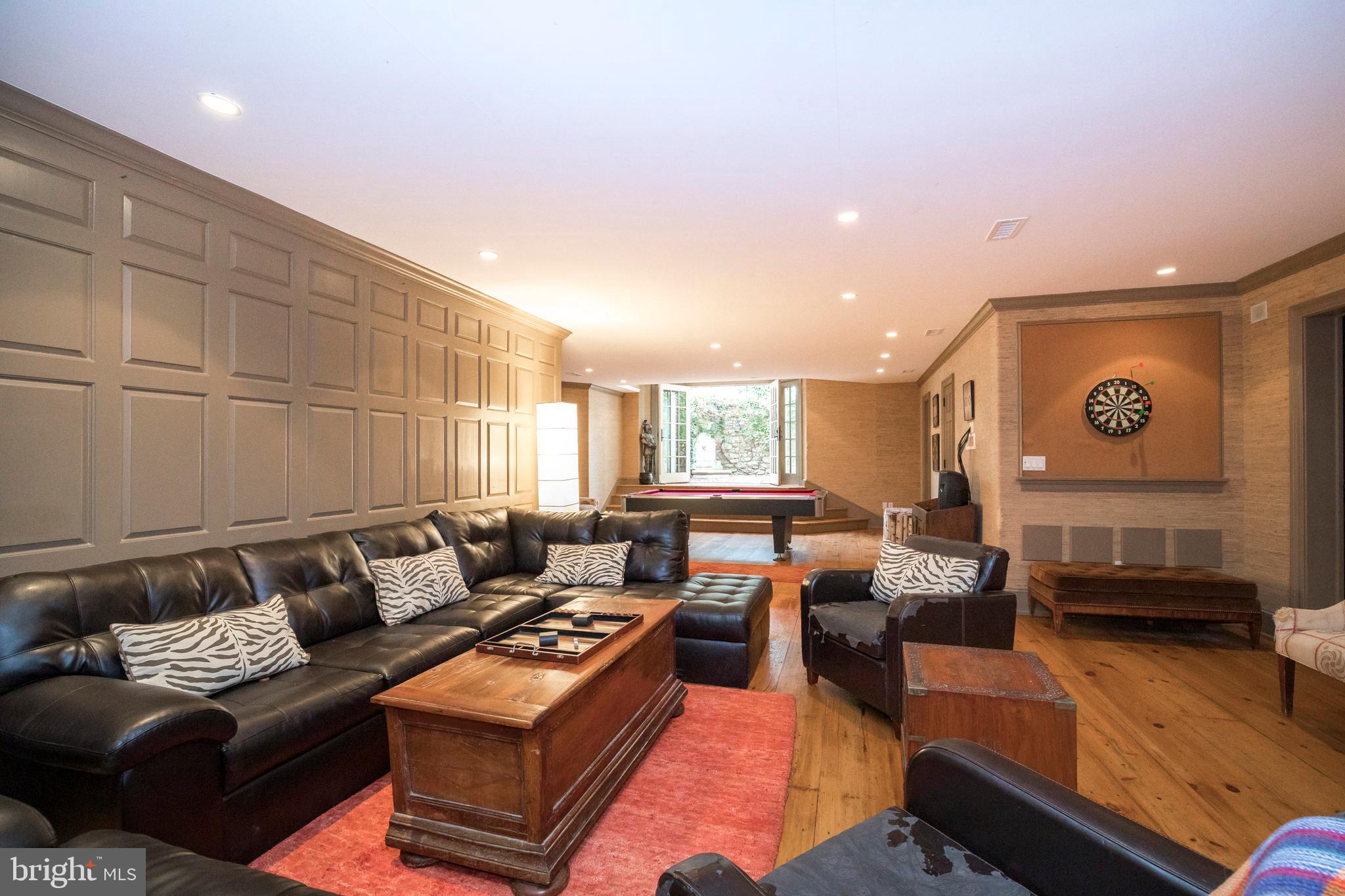 CHESHIRE HUNT - Residential