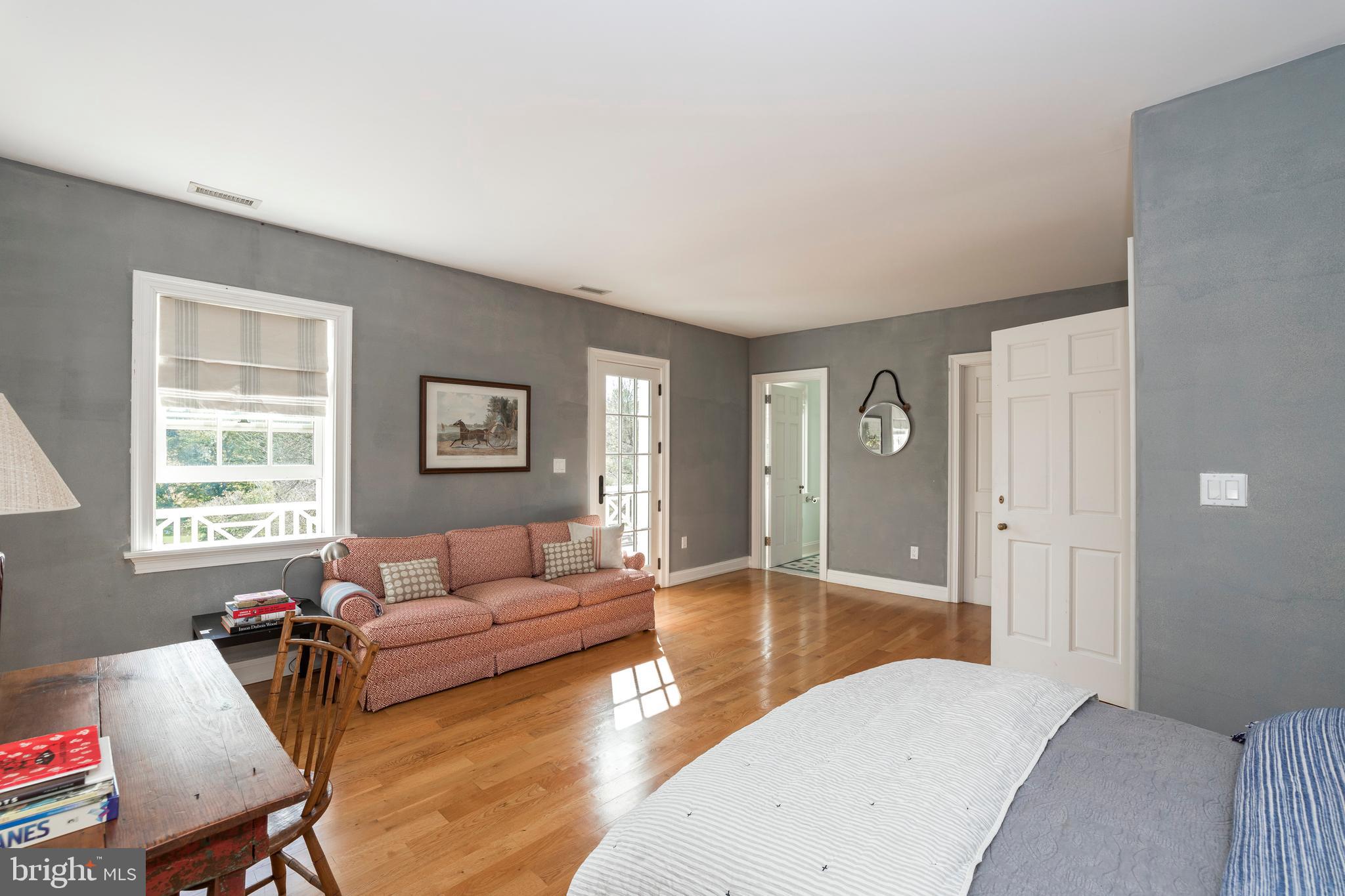 CHESHIRE HUNT - Residential