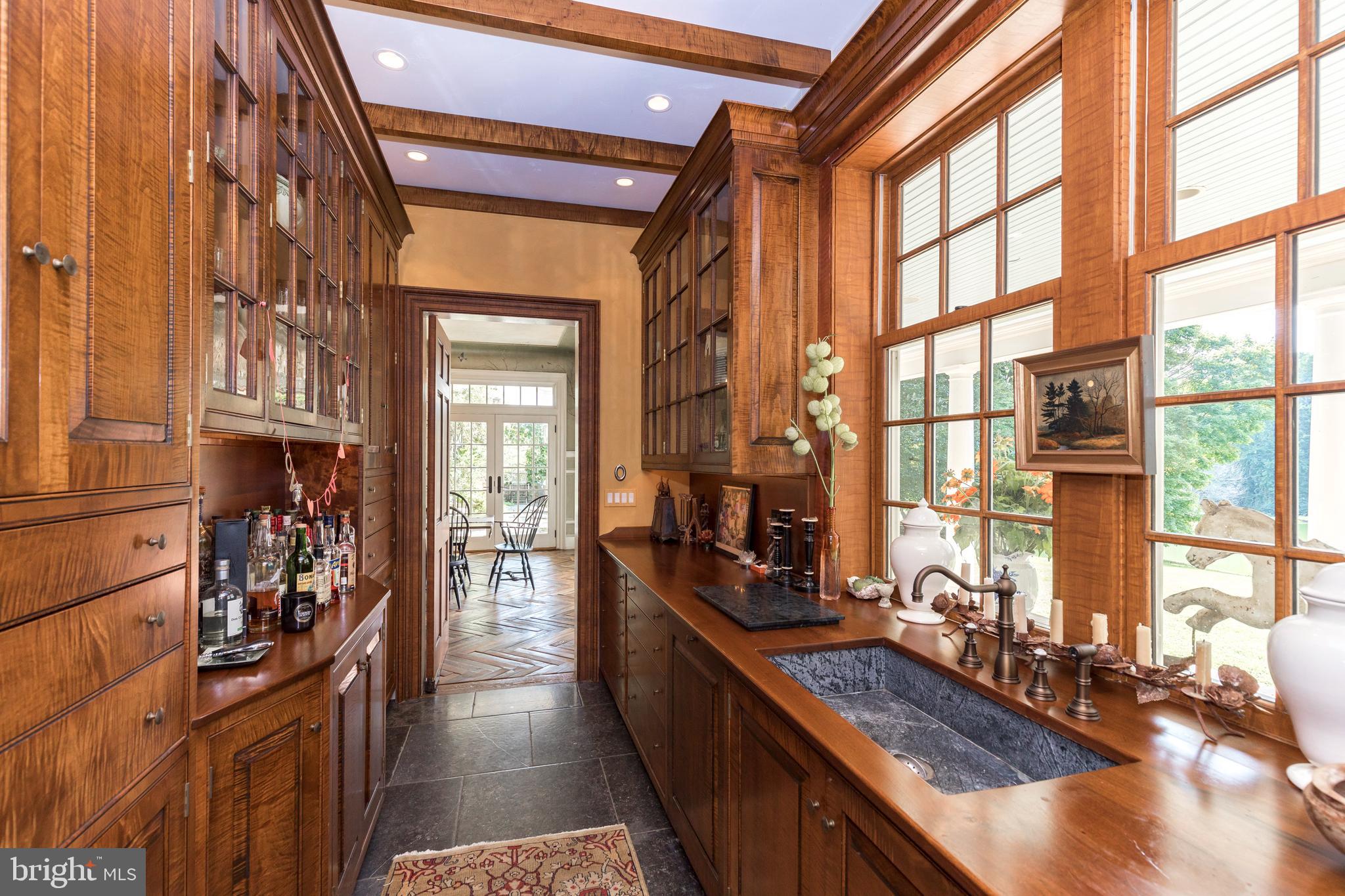 CHESHIRE HUNT - Residential