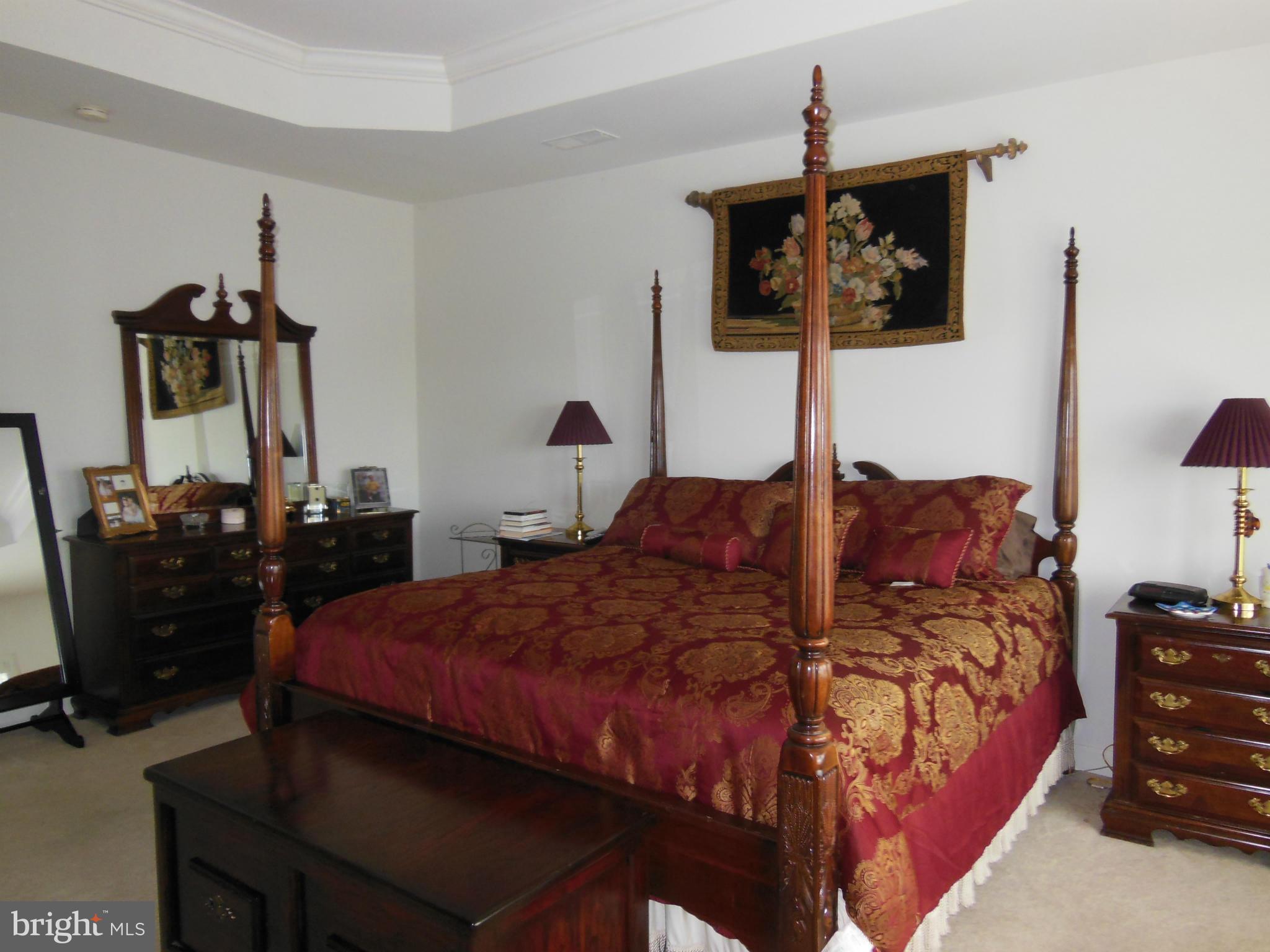 COLVARD MANOR - Residential