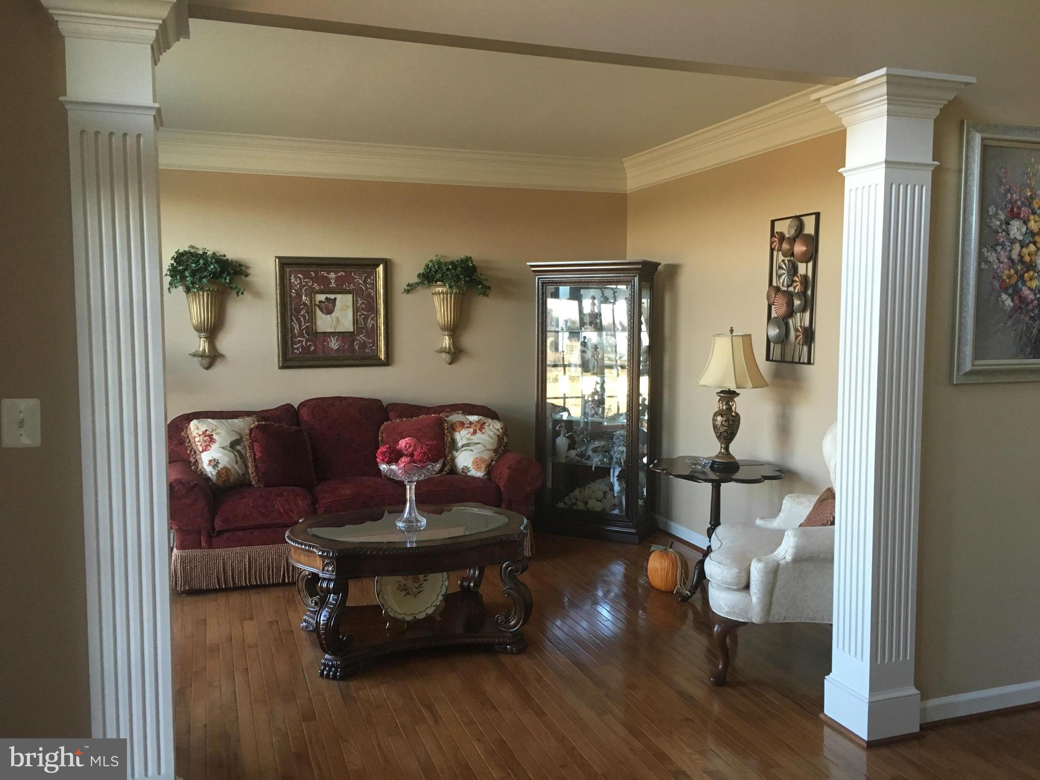 COLVARD MANOR - Residential