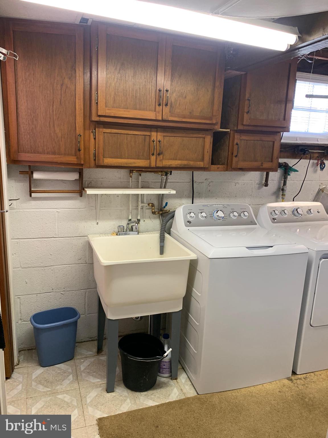 LAWRENCE PARK - Residential