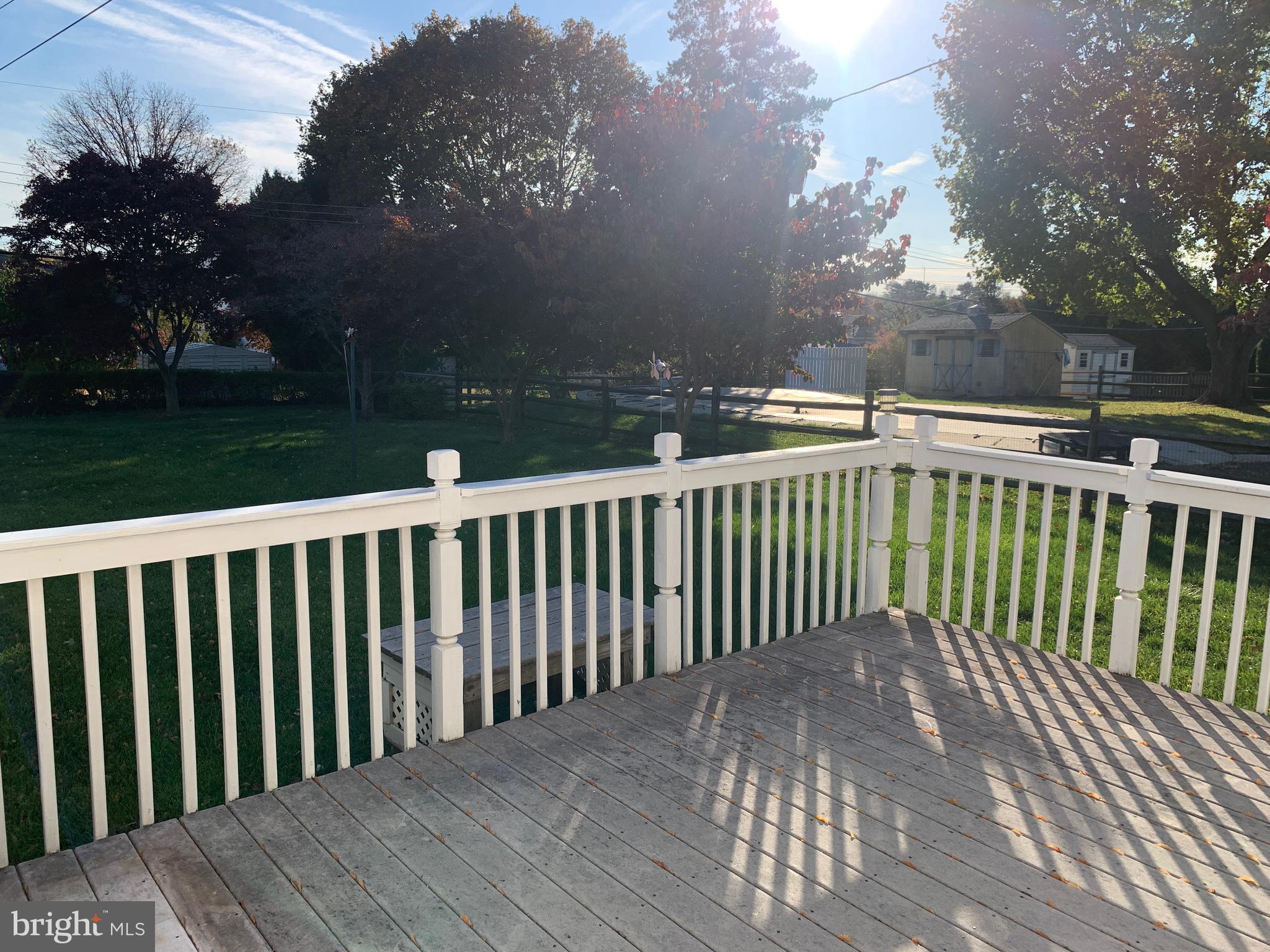 LAWRENCE PARK - Residential