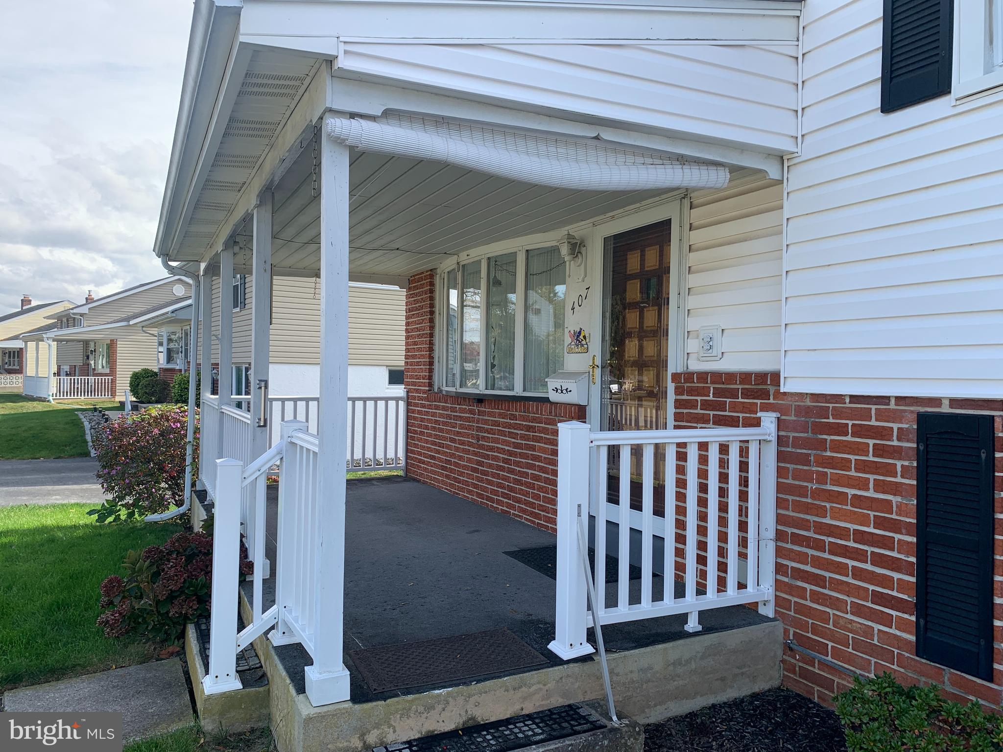 LAWRENCE PARK - Residential