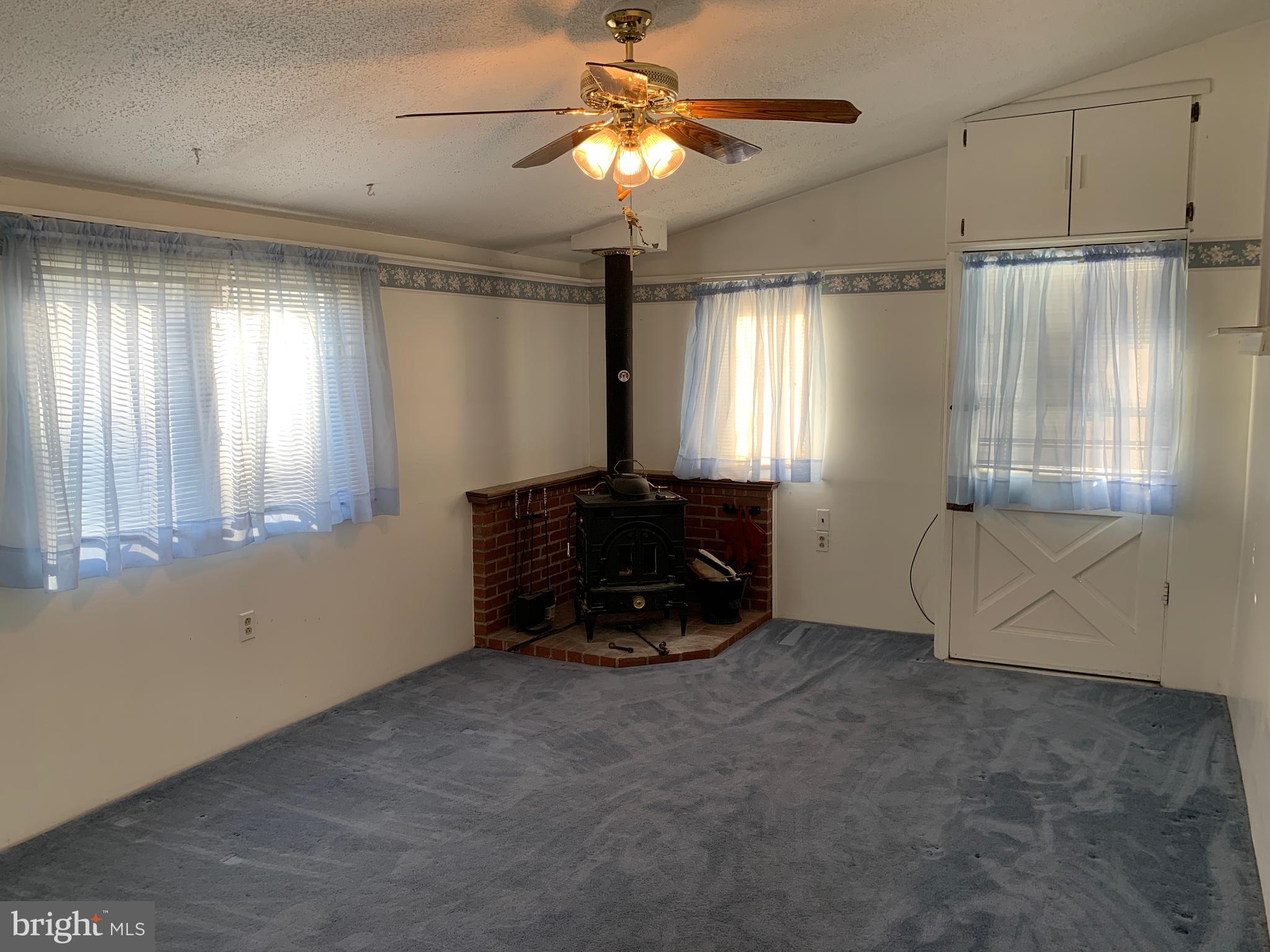 LAWRENCE PARK - Residential