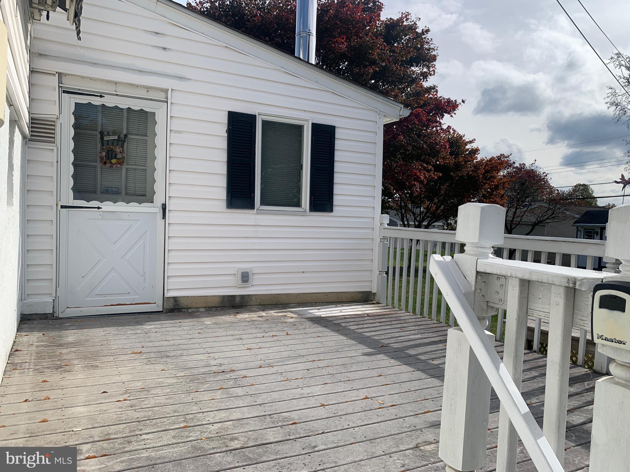 LAWRENCE PARK - Residential