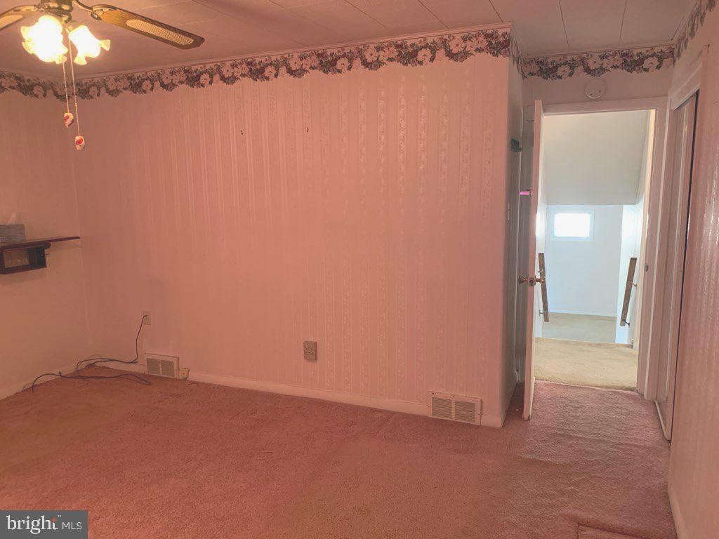 LAWRENCE PARK - Residential