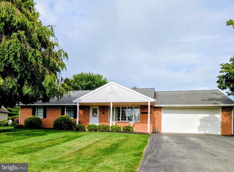 5229 SUNSET LANE GAP PA 17527