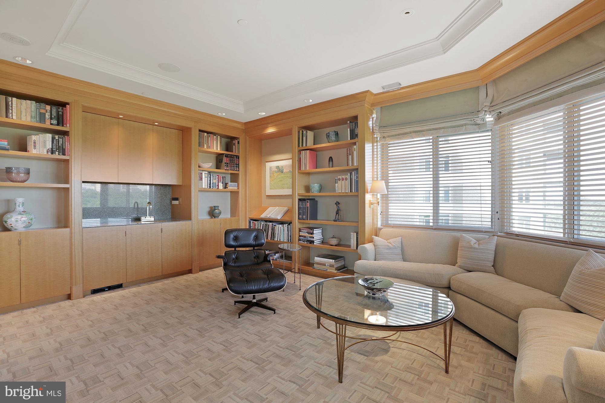 SOMERSET HOUSE CONDOS - Residential