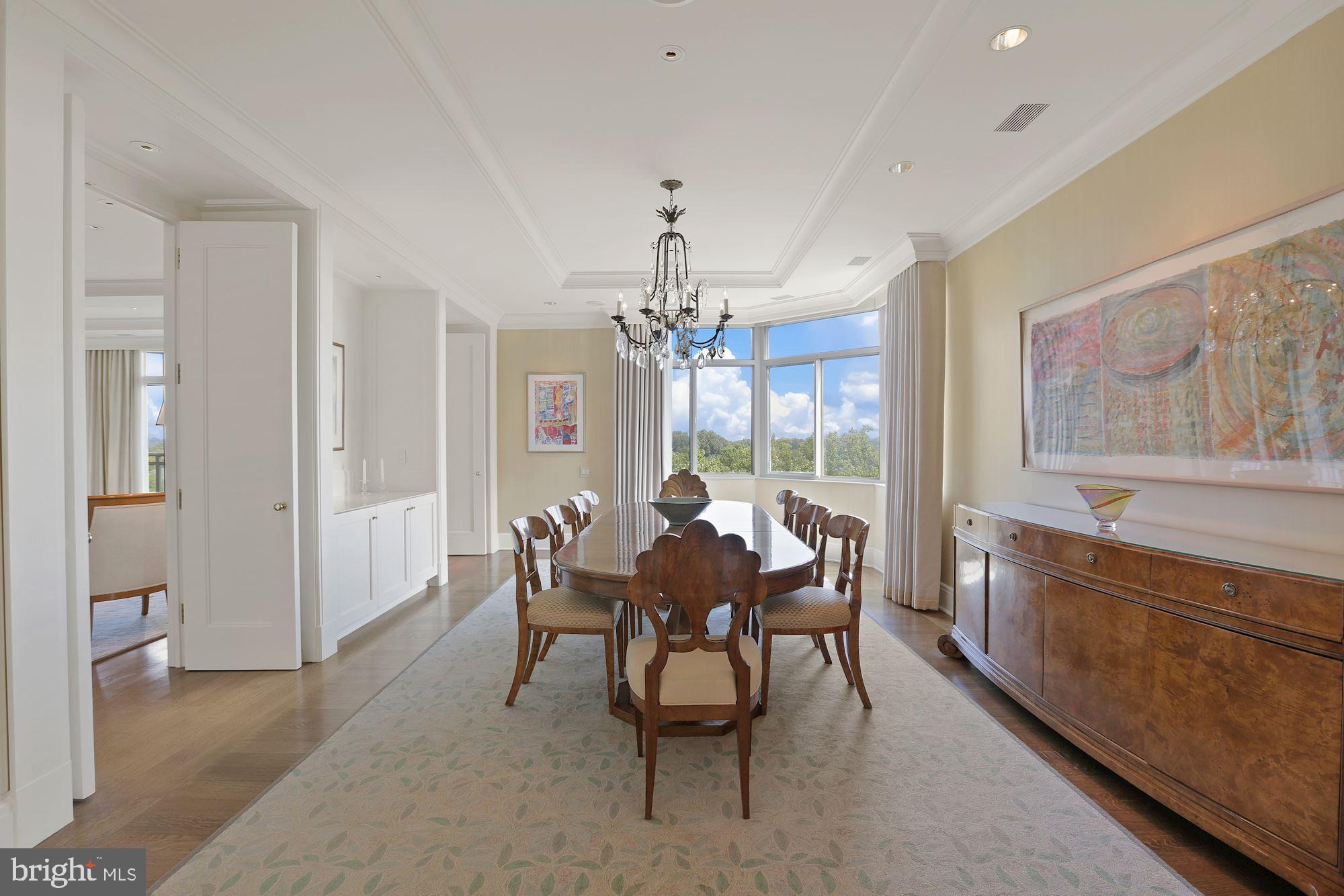 SOMERSET HOUSE CONDOS - Residential