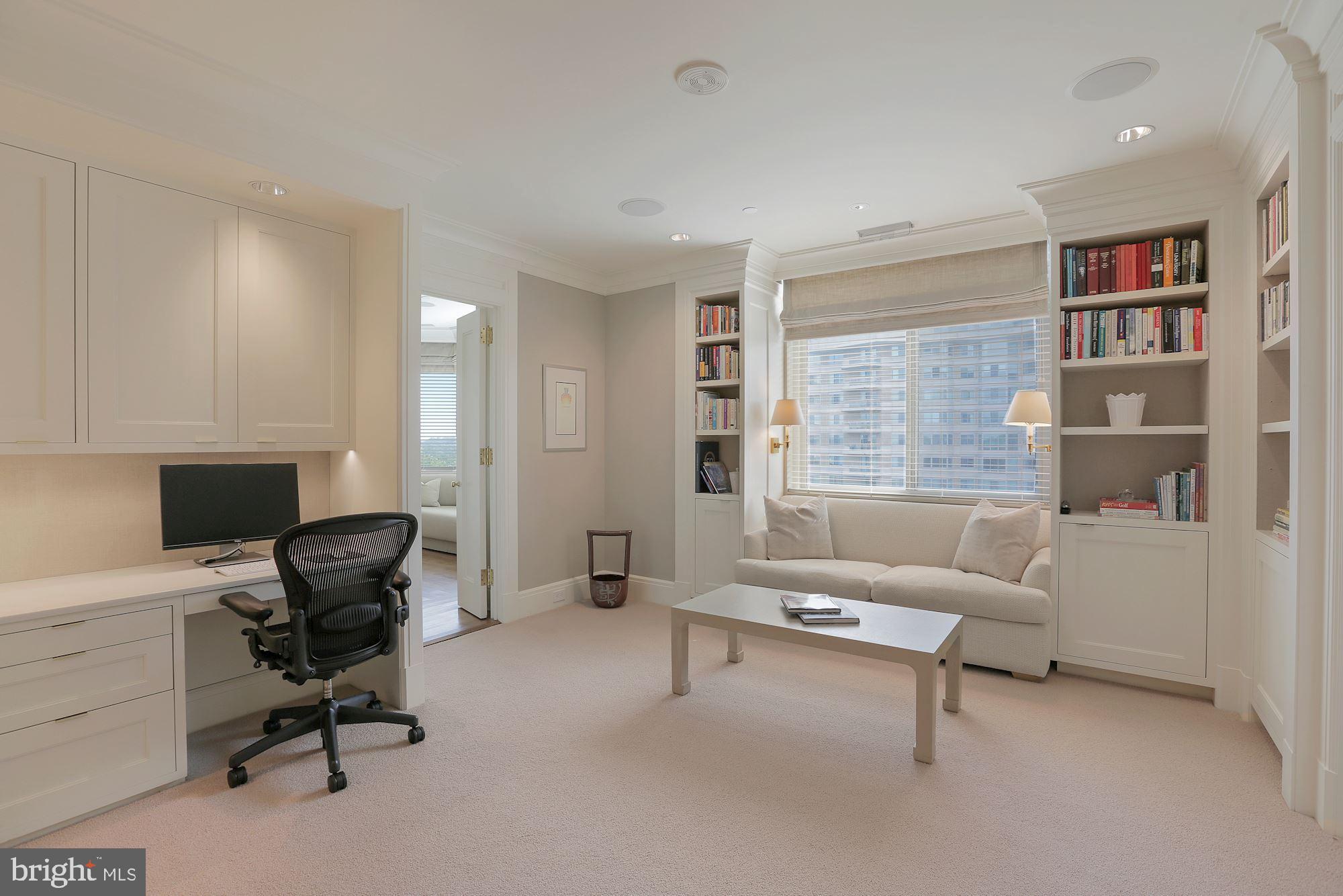 SOMERSET HOUSE CONDOS - Residential