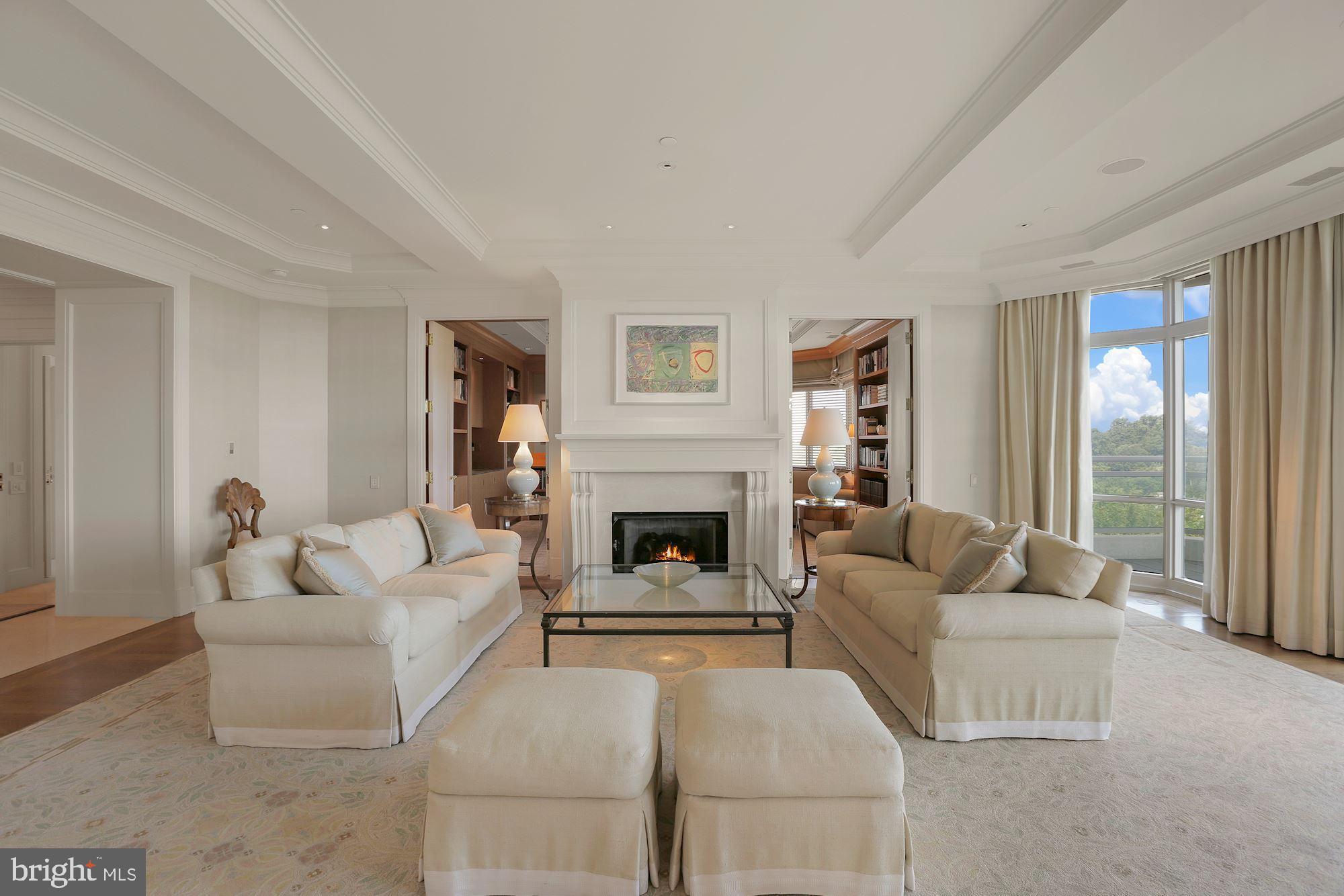 SOMERSET HOUSE CONDOS - Residential