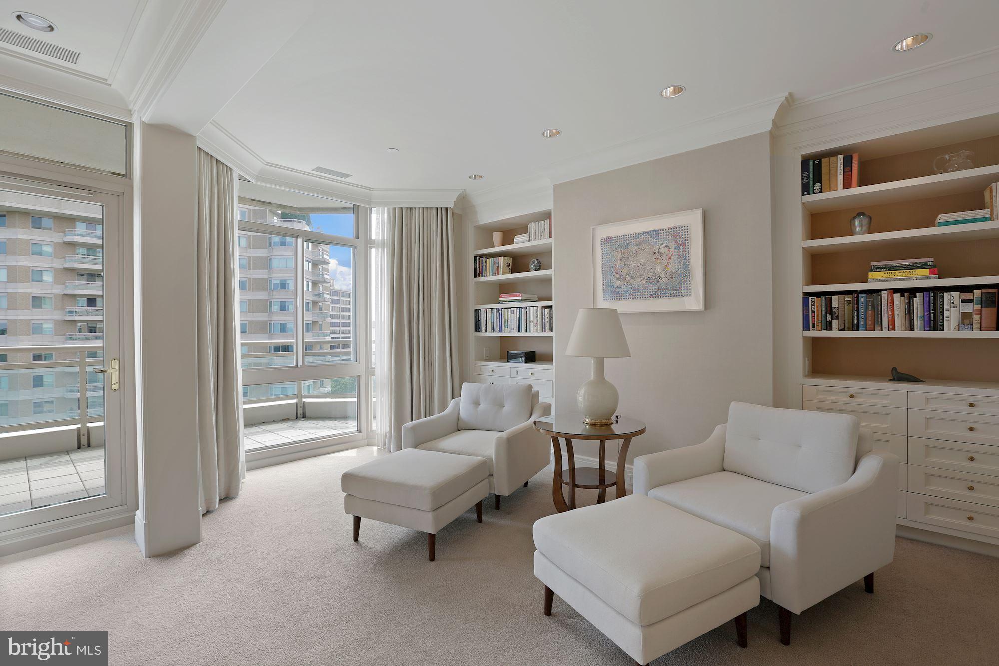 SOMERSET HOUSE CONDOS - Residential