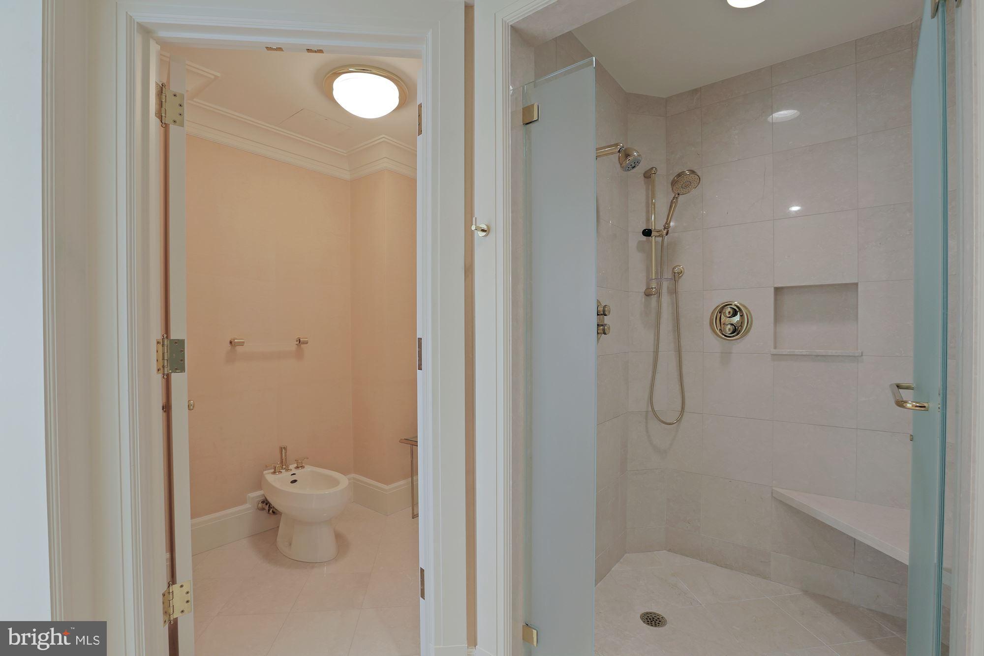 SOMERSET HOUSE CONDOS - Residential