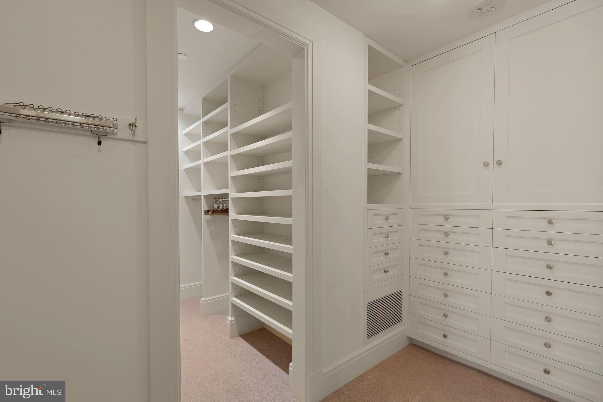 SOMERSET HOUSE CONDOS - Residential