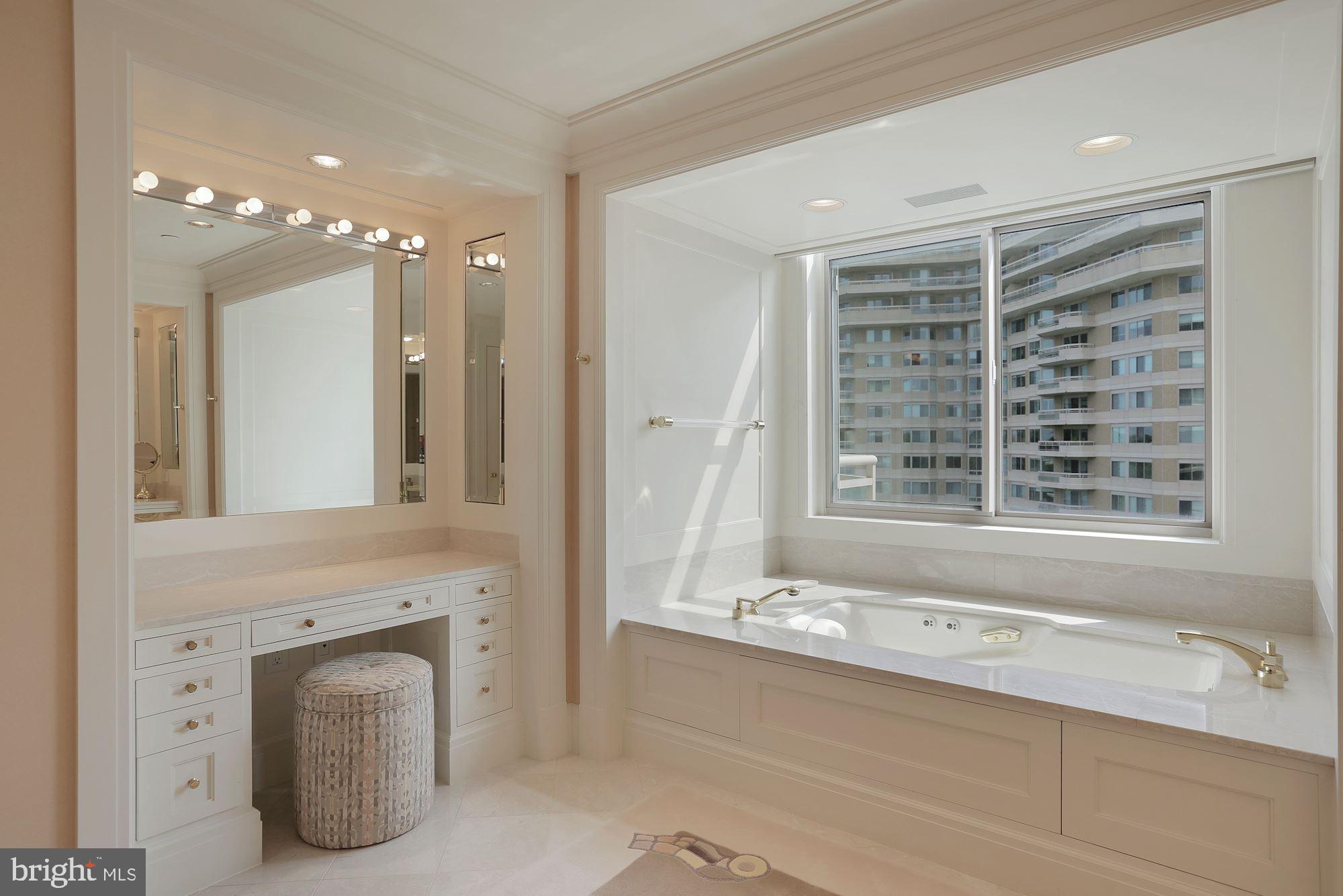 SOMERSET HOUSE CONDOS - Residential