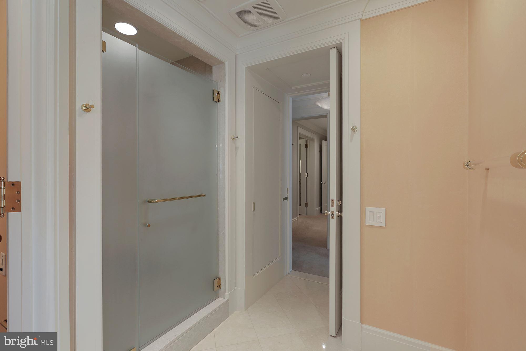 SOMERSET HOUSE CONDOS - Residential