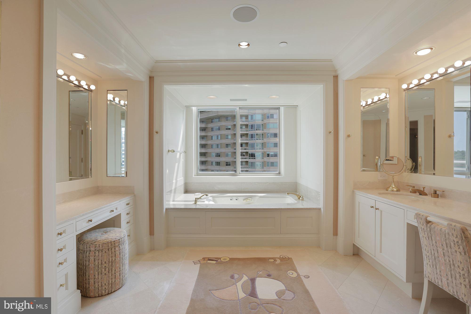 SOMERSET HOUSE CONDOS - Residential