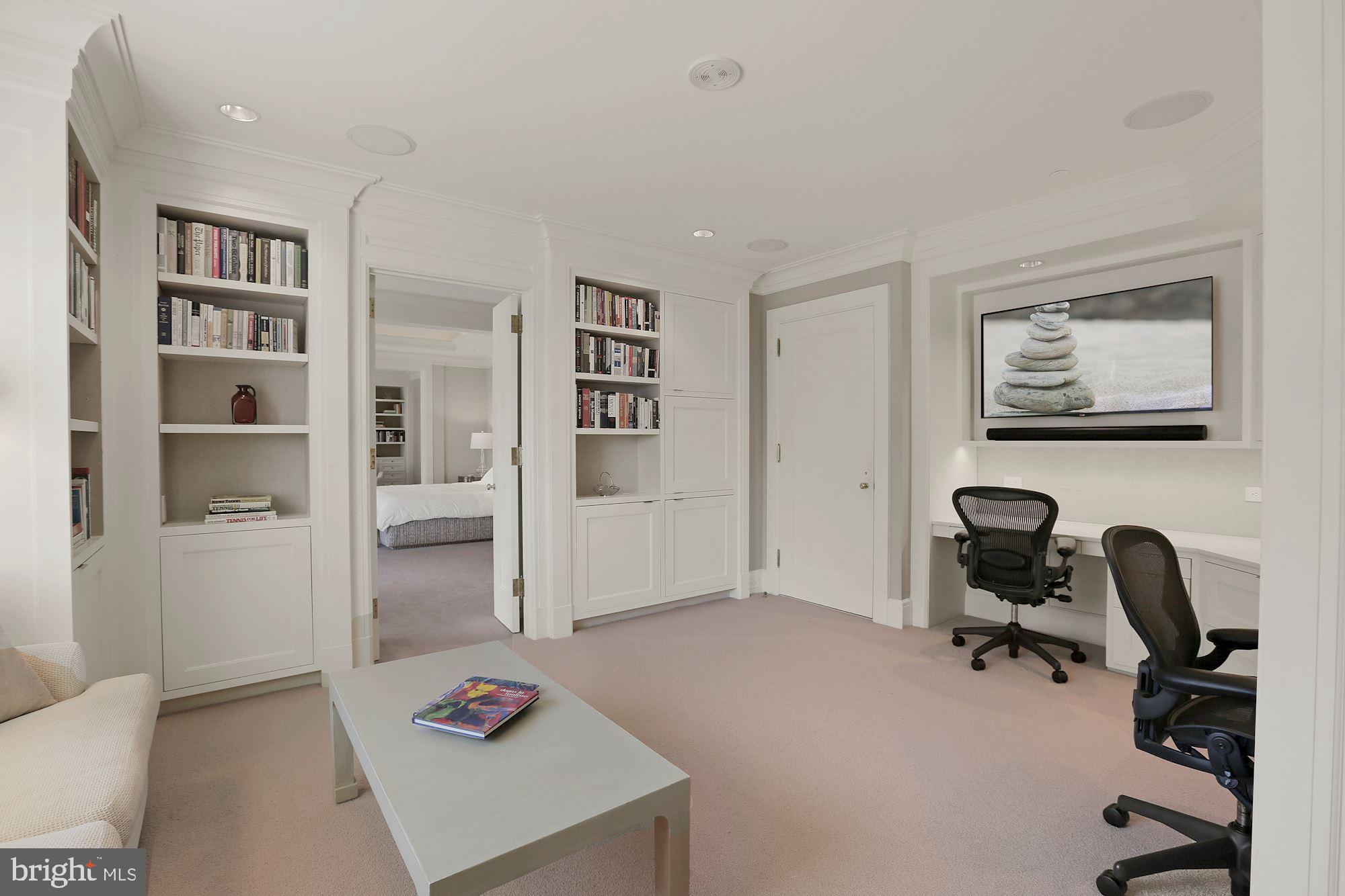 SOMERSET HOUSE CONDOS - Residential