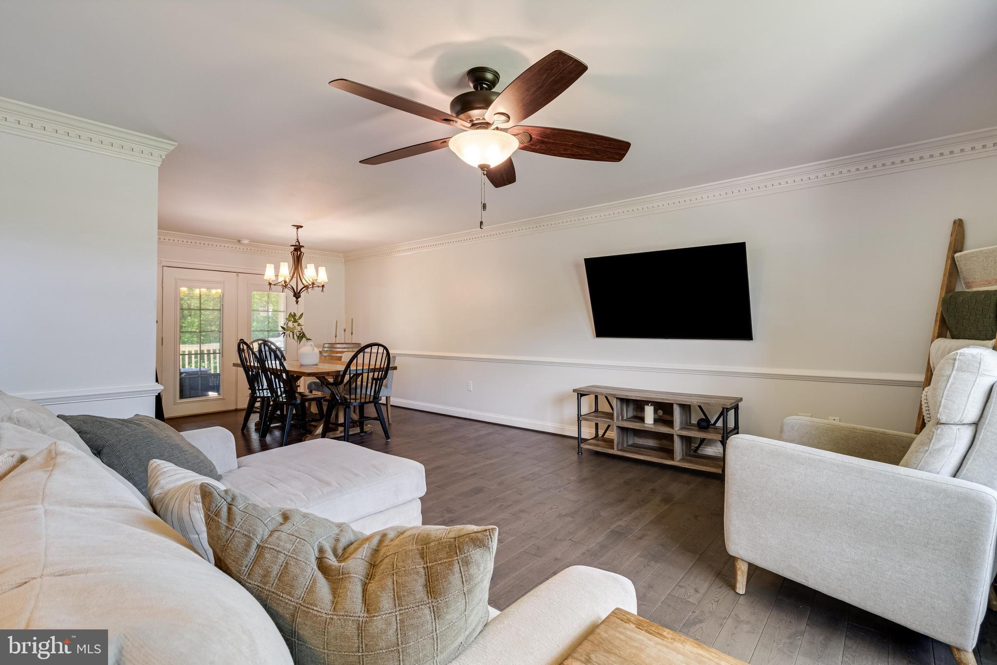 BERRY HILL MANOR - Residential