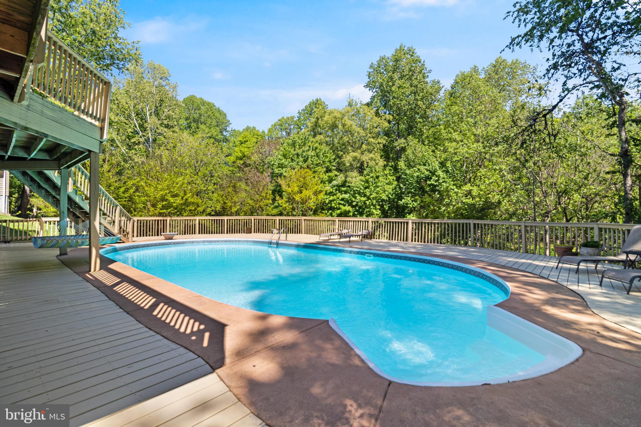 BERRY HILL MANOR - Residential
