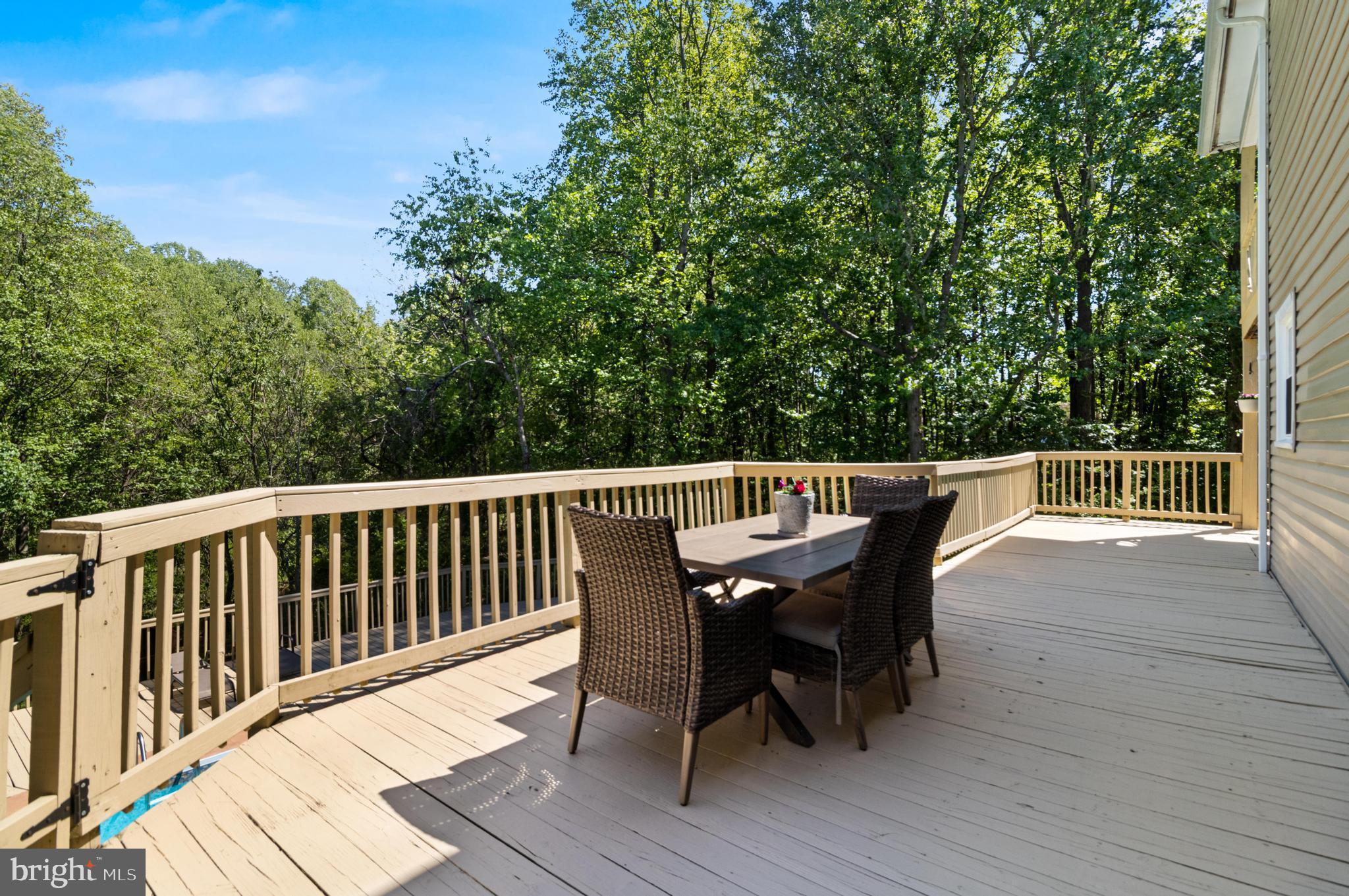 BERRY HILL MANOR - Residential