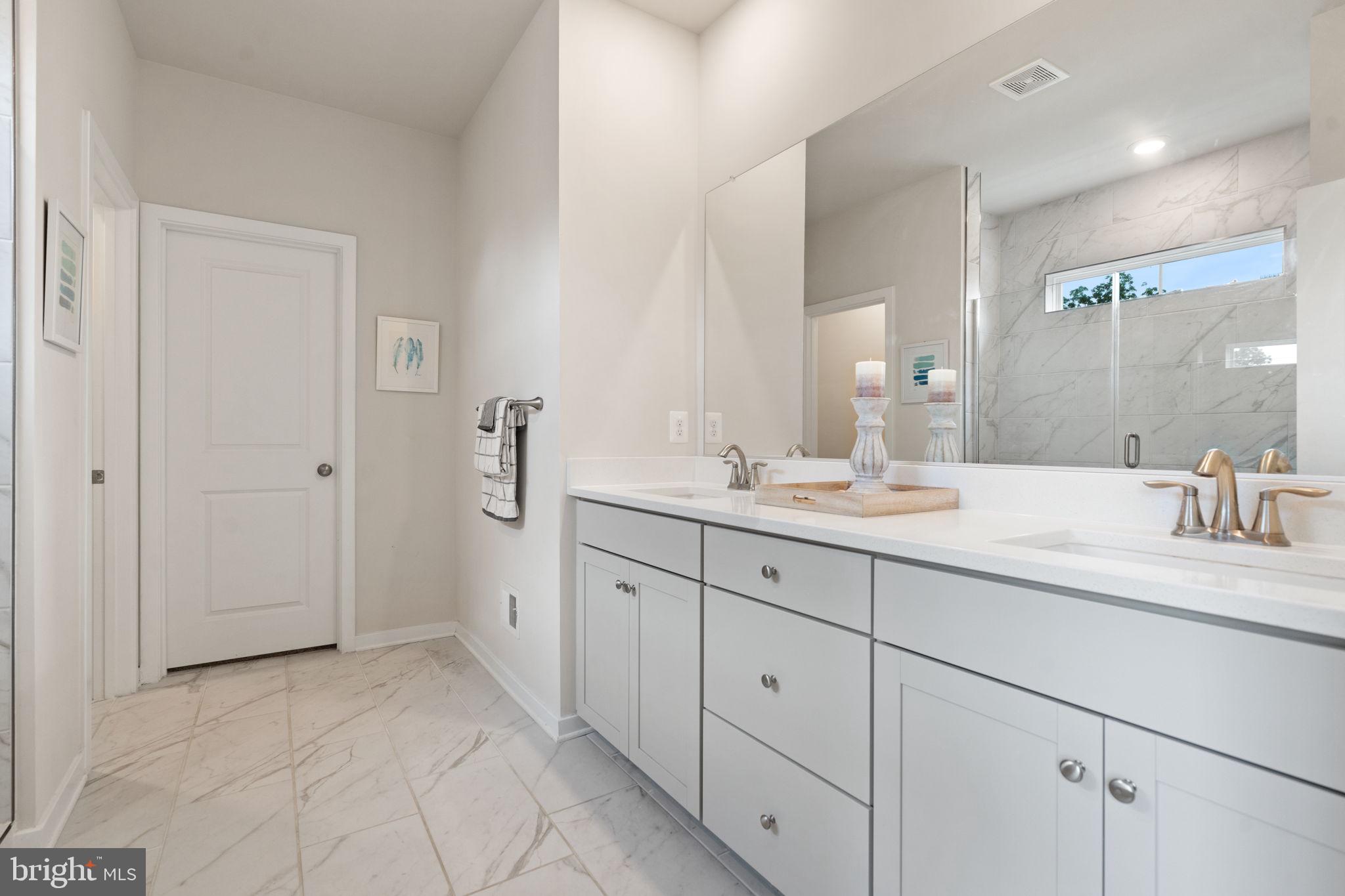 CLEVENGER CORNER VILLAGE - Residential