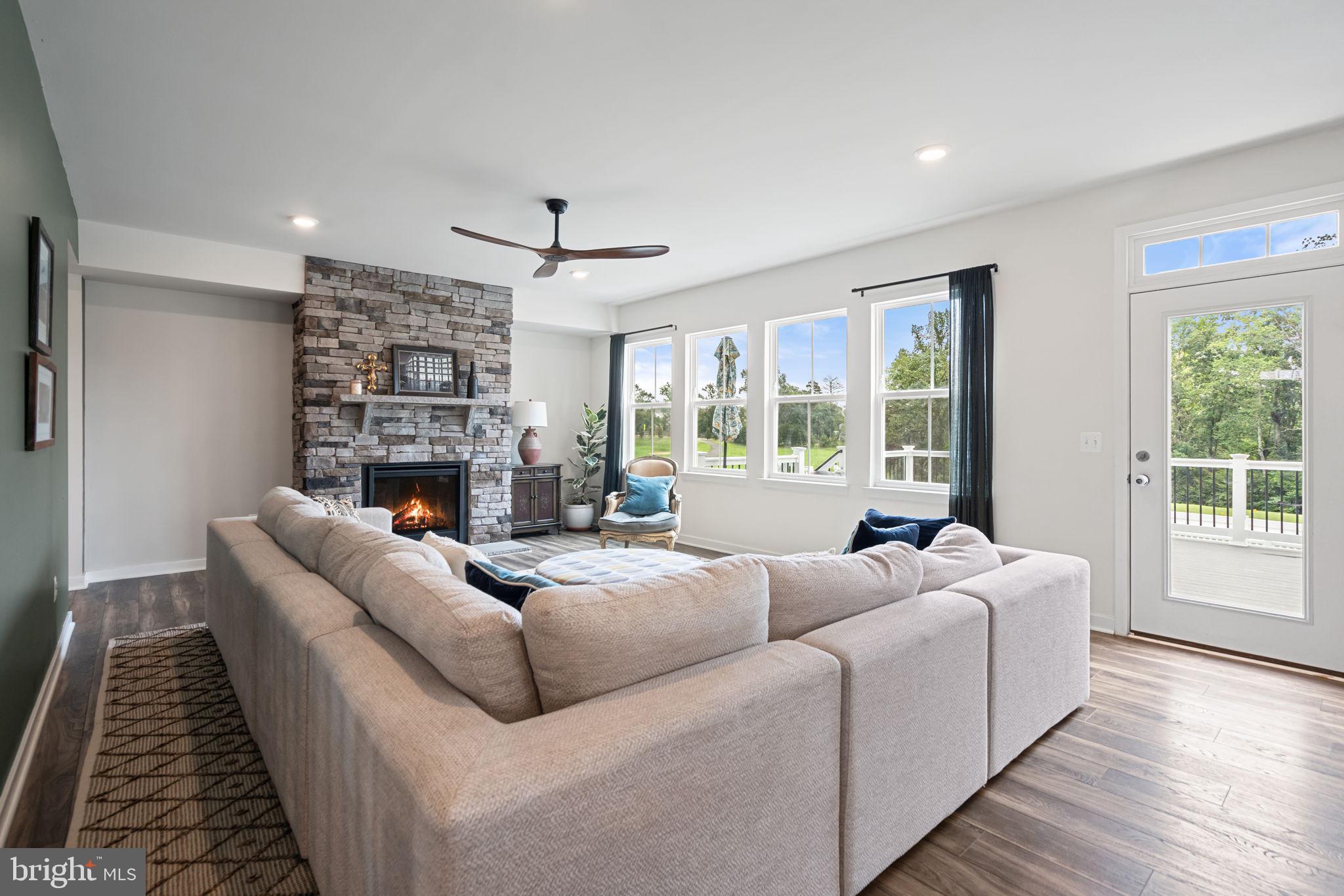 CLEVENGER CORNER VILLAGE - Residential