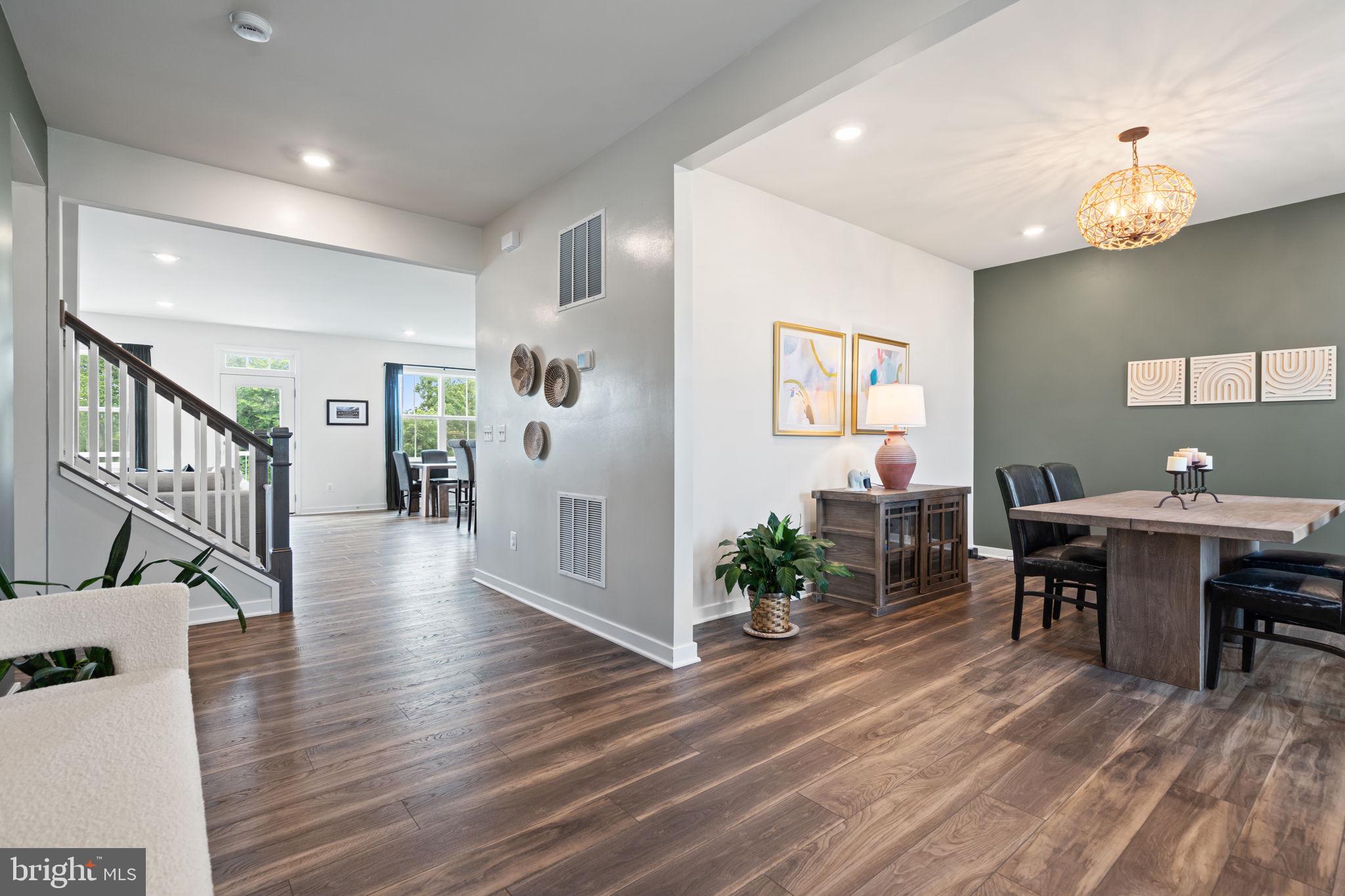 CLEVENGER CORNER VILLAGE - Residential