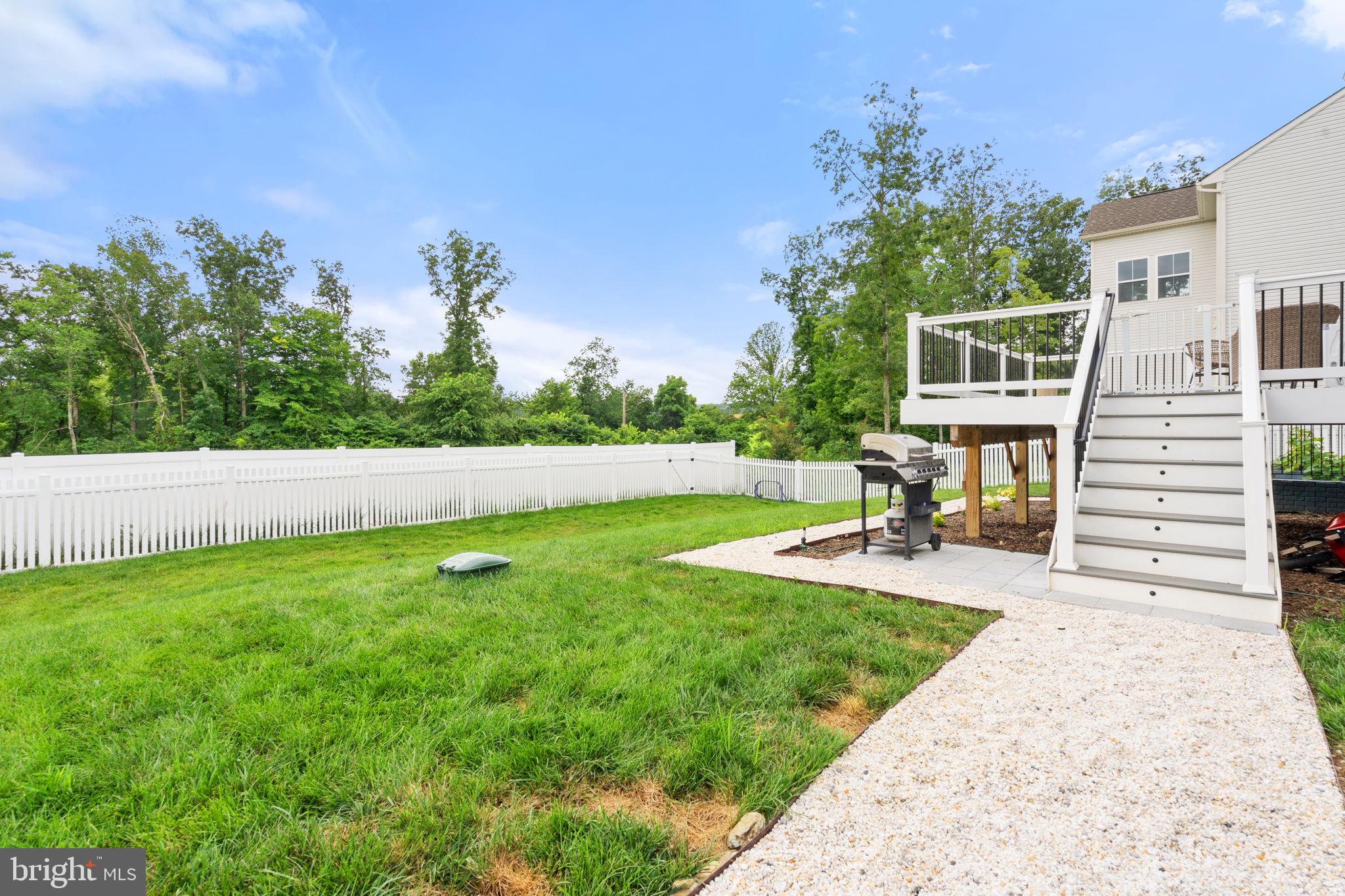 CLEVENGER CORNER VILLAGE - Residential