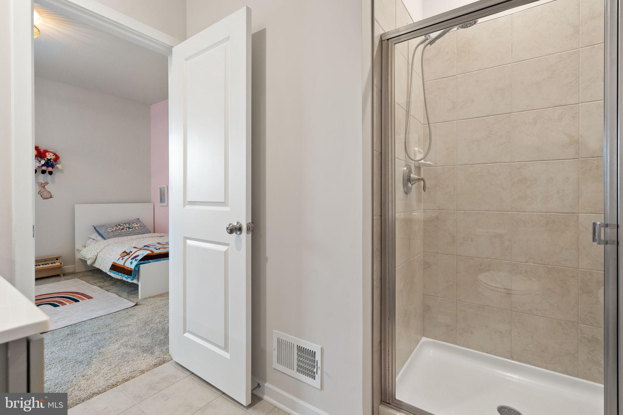 CLEVENGER CORNER VILLAGE - Residential