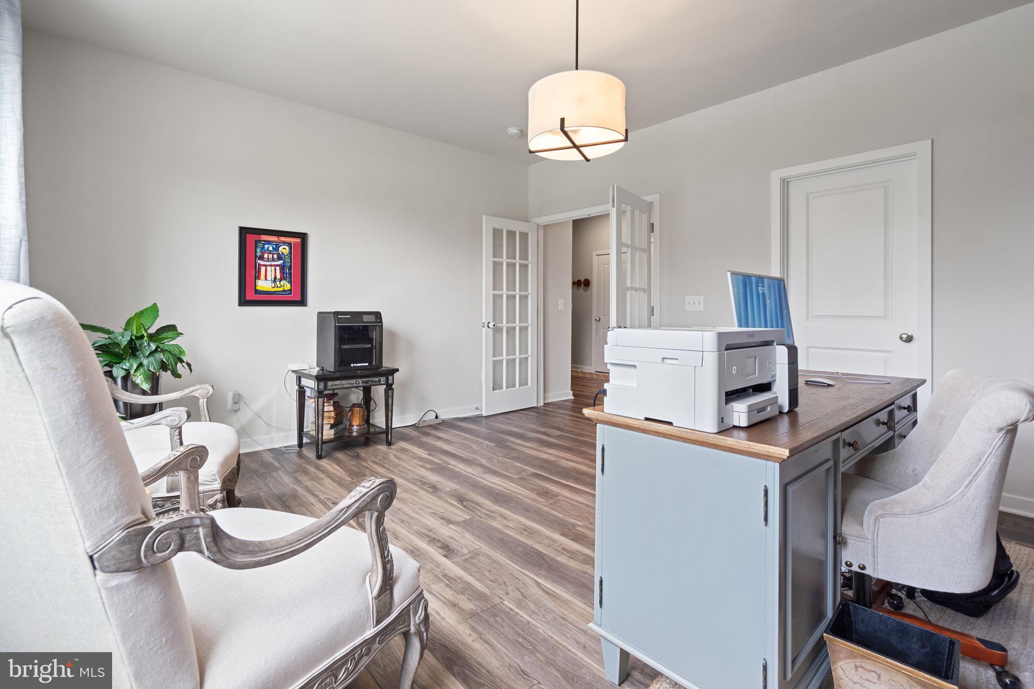 CLEVENGER CORNER VILLAGE - Residential