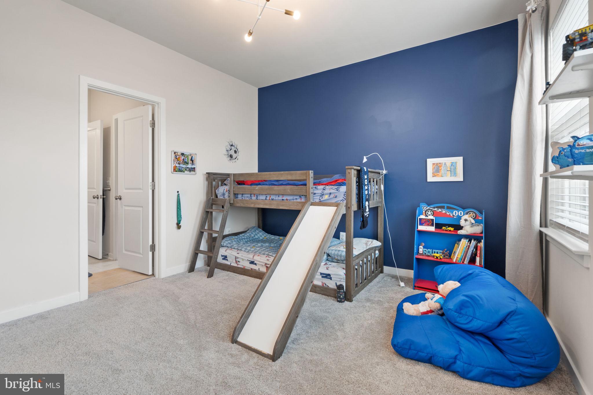 CLEVENGER CORNER VILLAGE - Residential