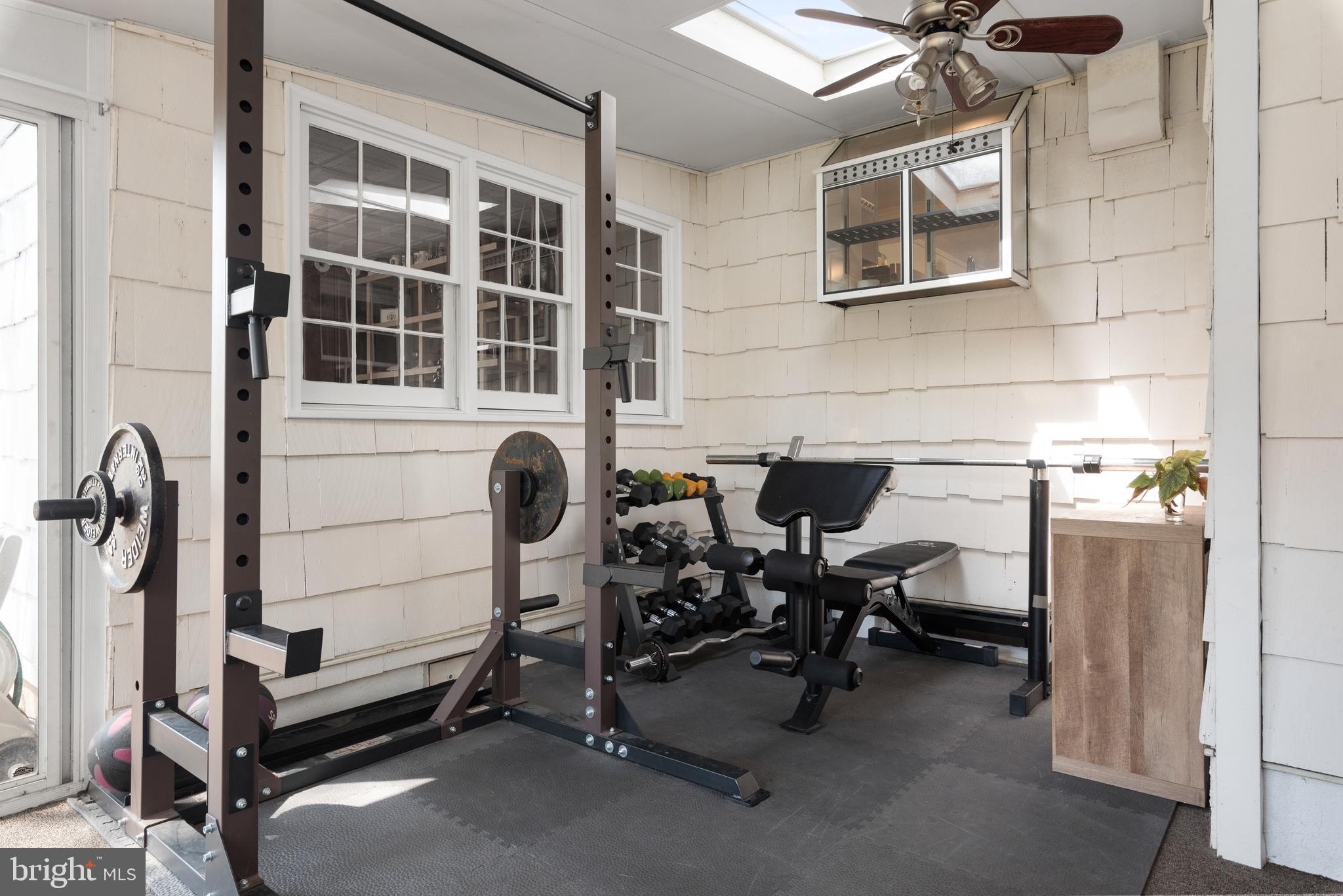 HOMEWOOD - Residential