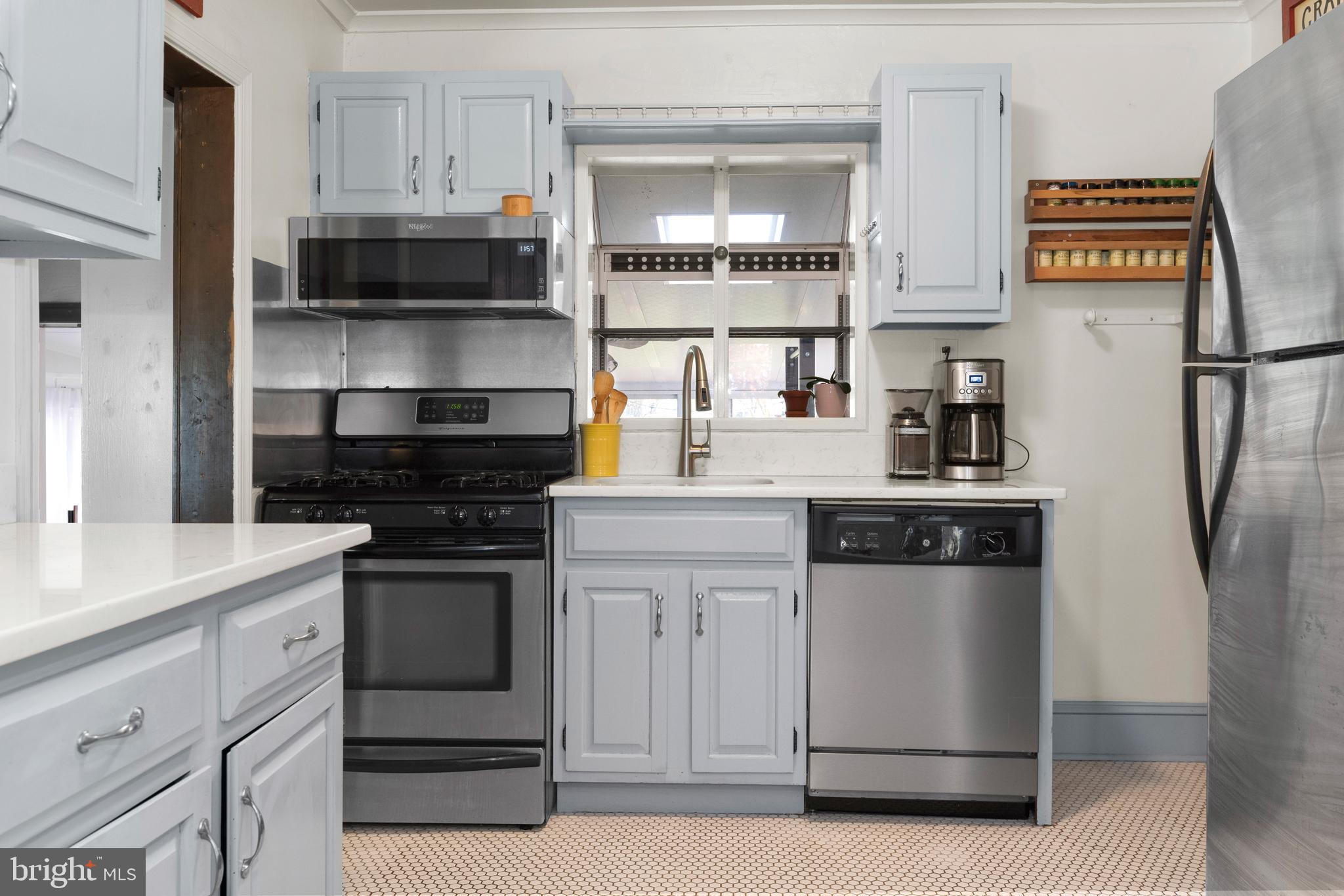 HOMEWOOD - Residential