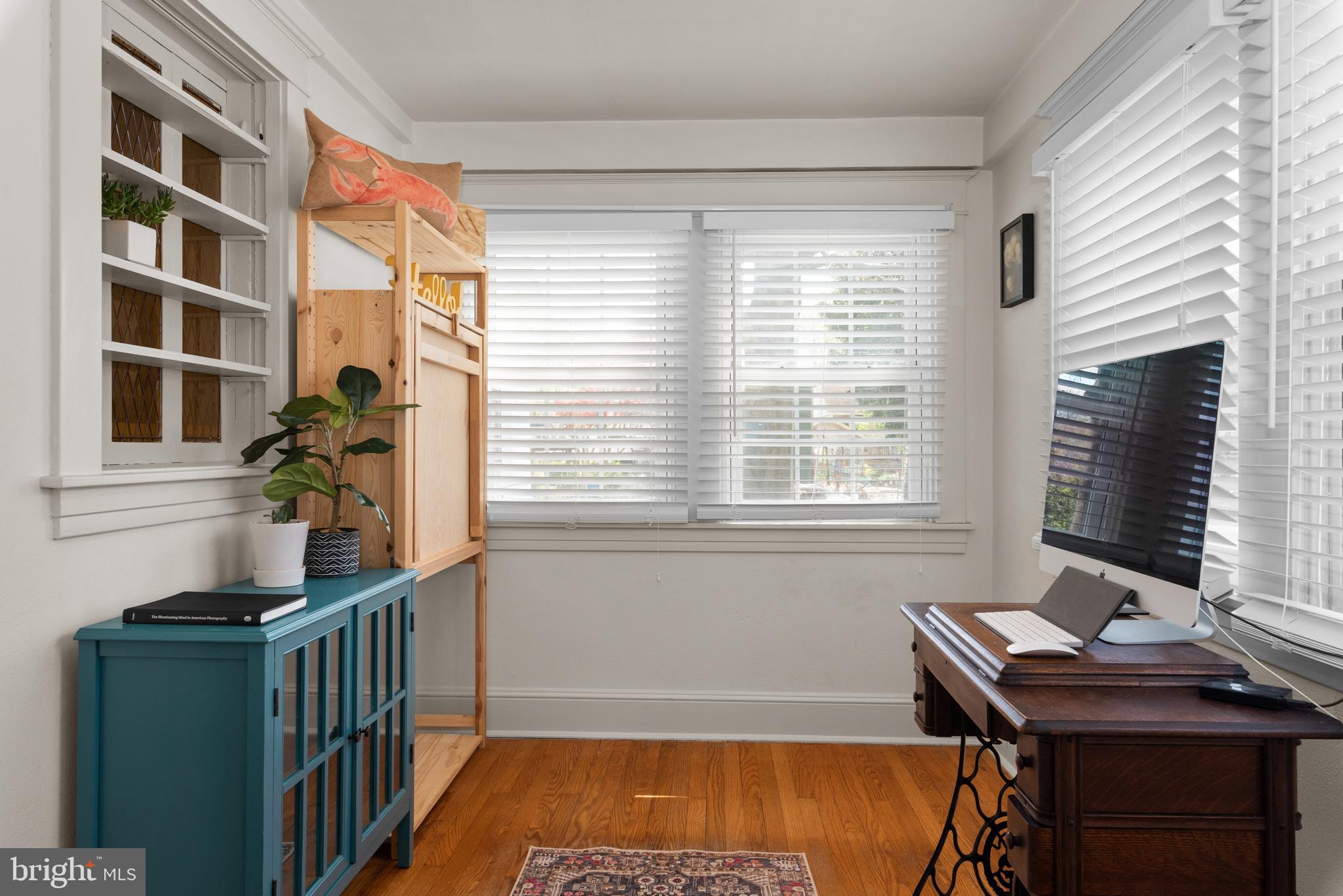 HOMEWOOD - Residential