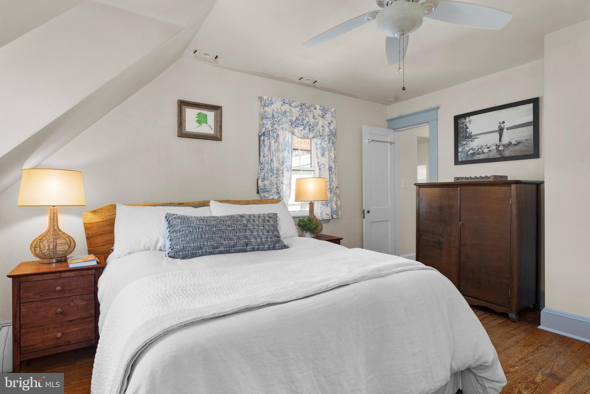 HOMEWOOD - Residential