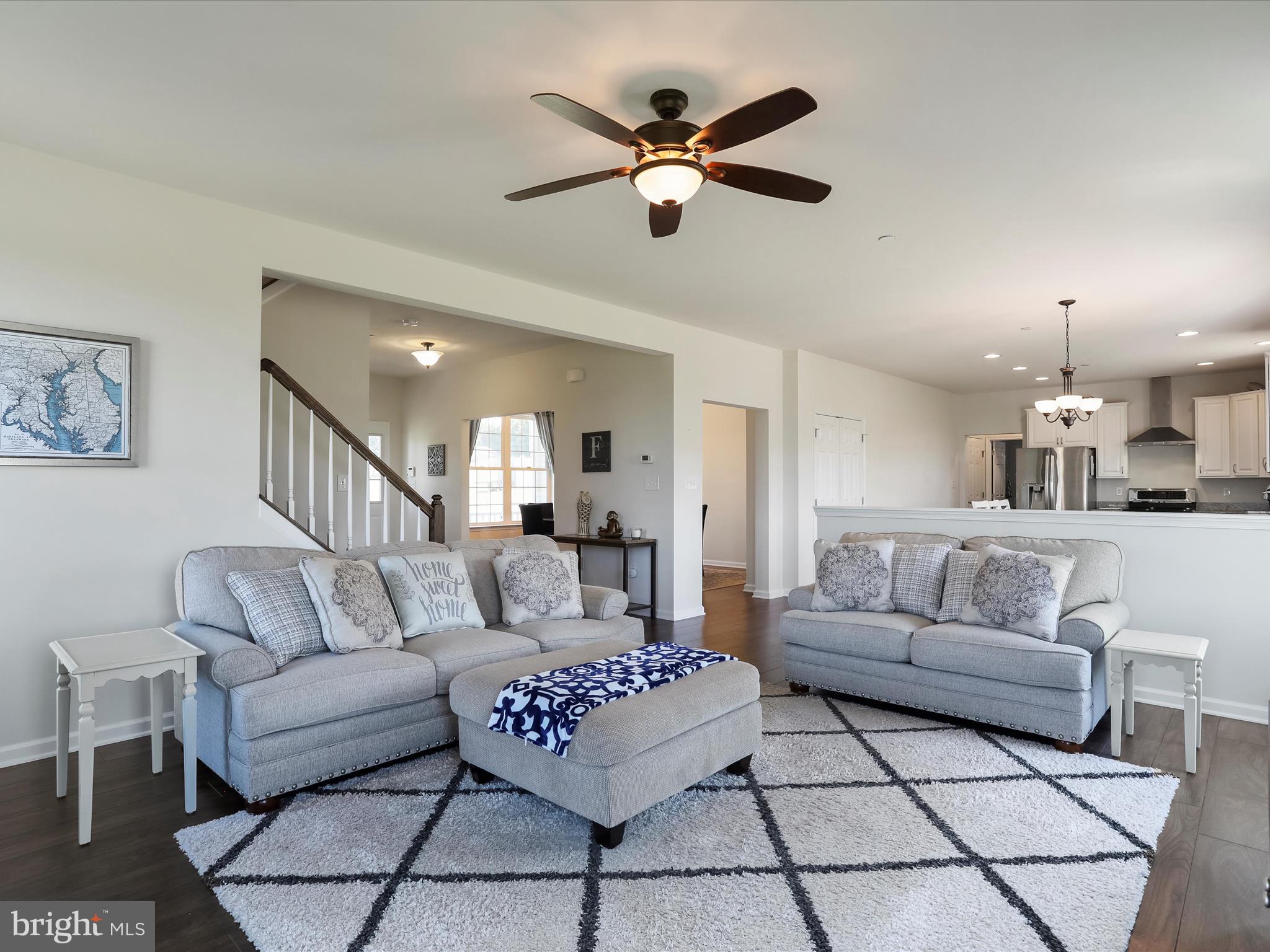 FOX RUN TERRACE - Residential