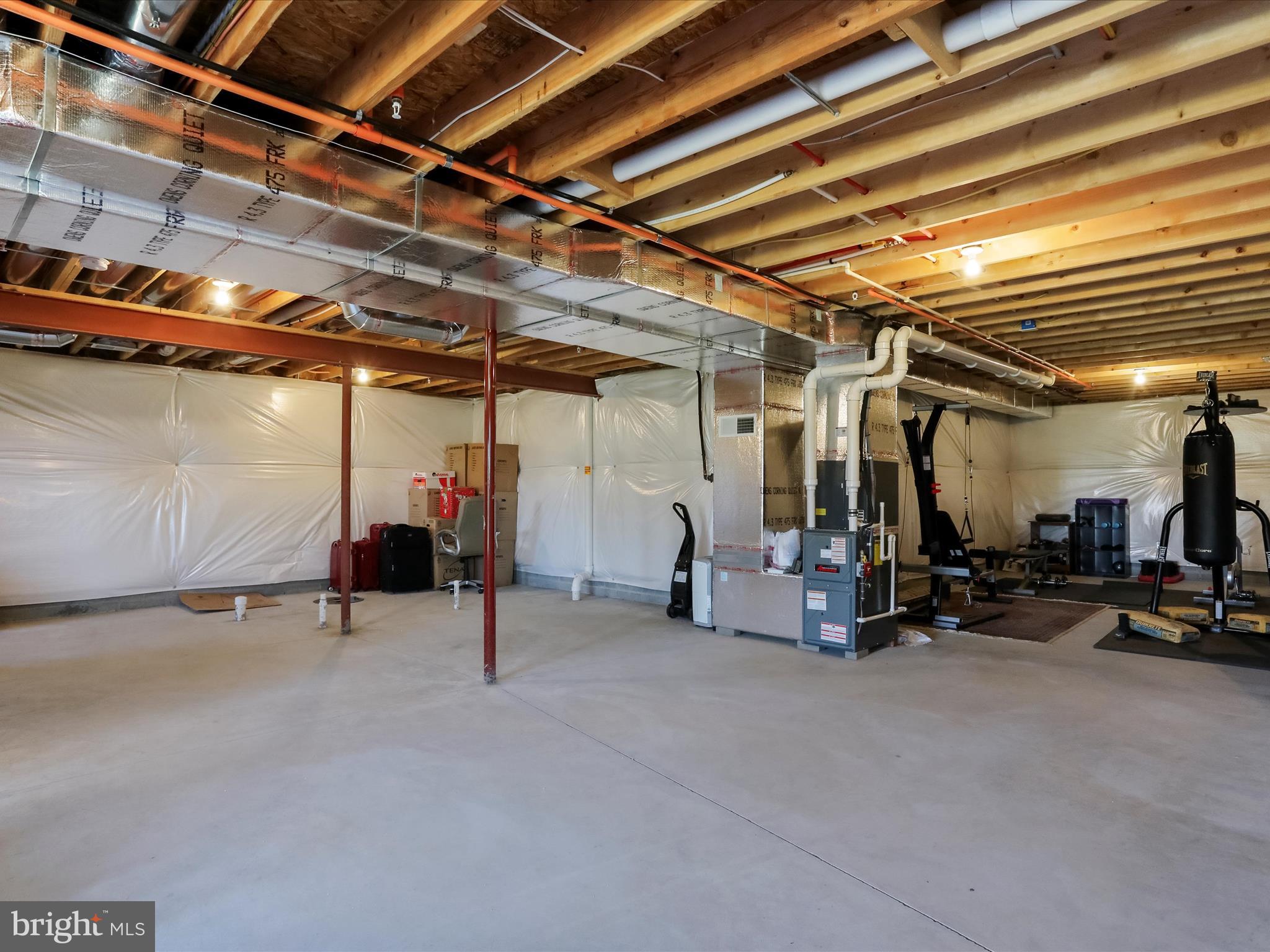 FOX RUN TERRACE - Residential