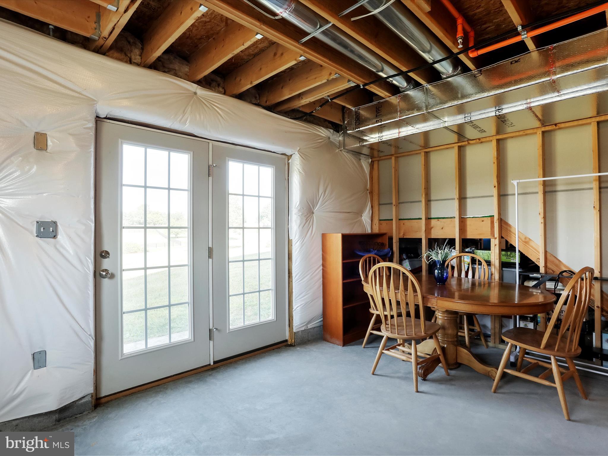 FOX RUN TERRACE - Residential