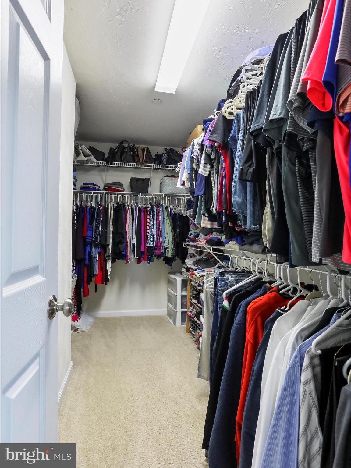 FOX RUN TERRACE - Residential