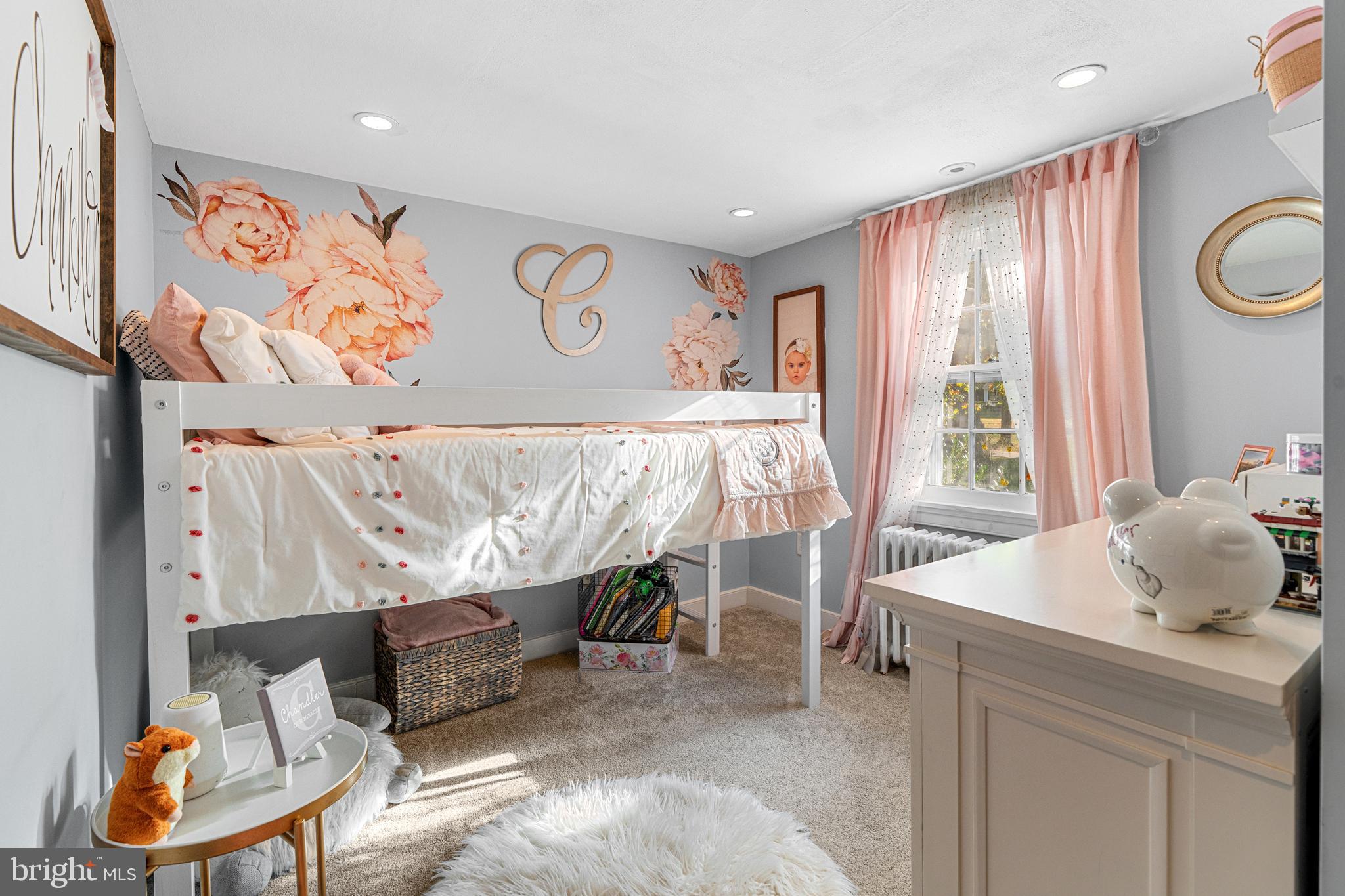 COLONIAL VIL - Residential