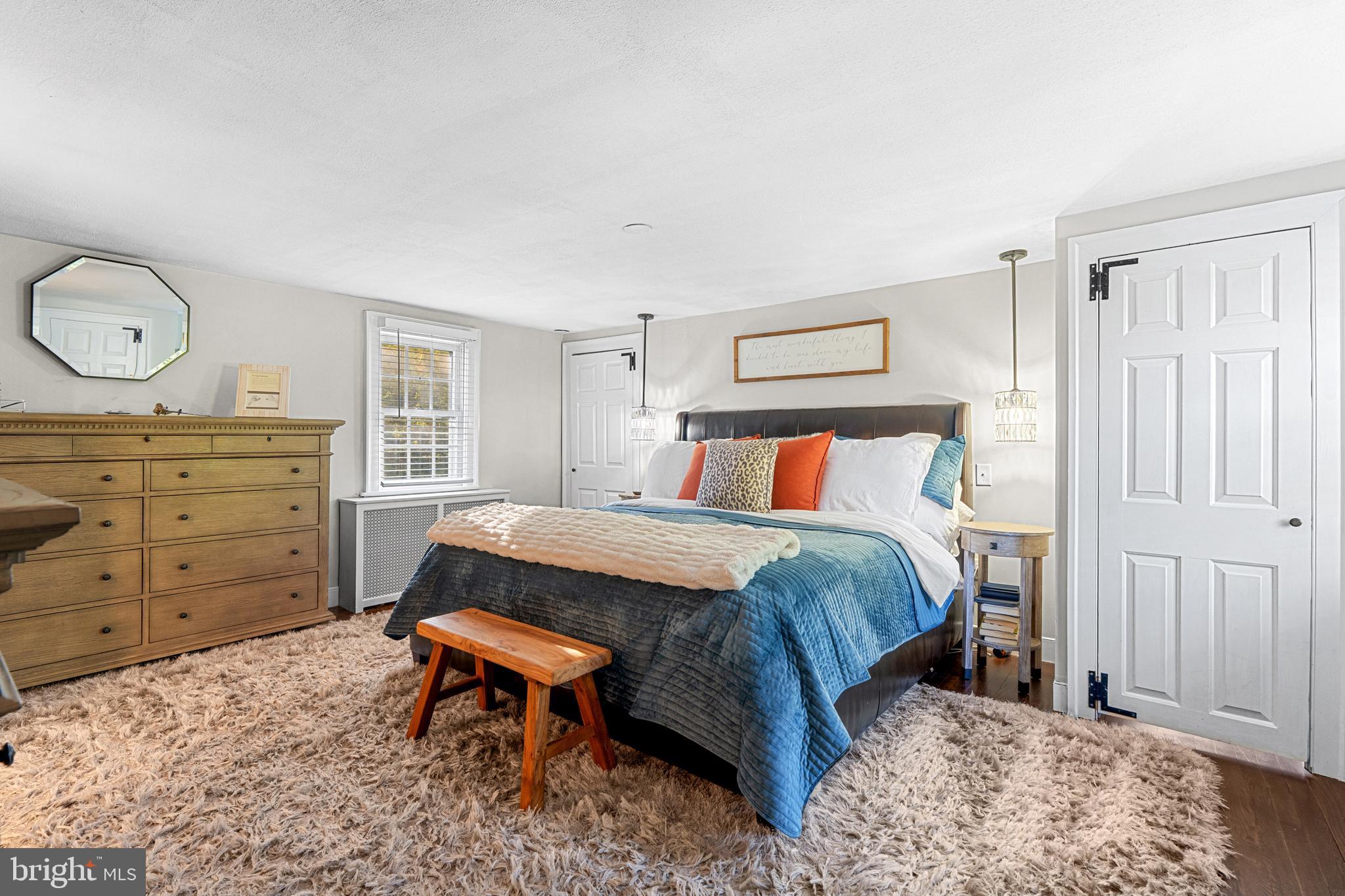 COLONIAL VIL - Residential