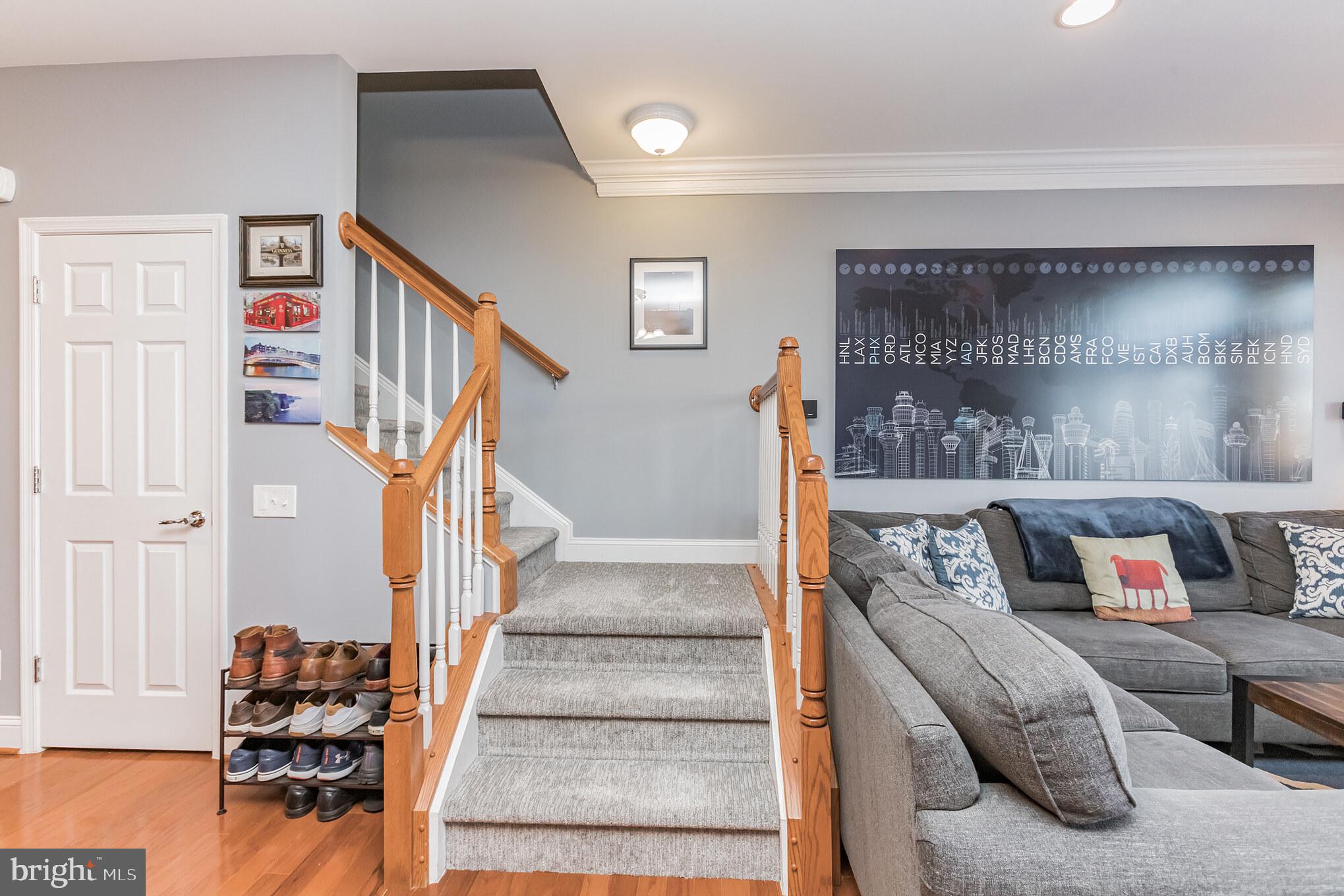 TOWNES AT GOOSE CREEK VILLAGE - Residential