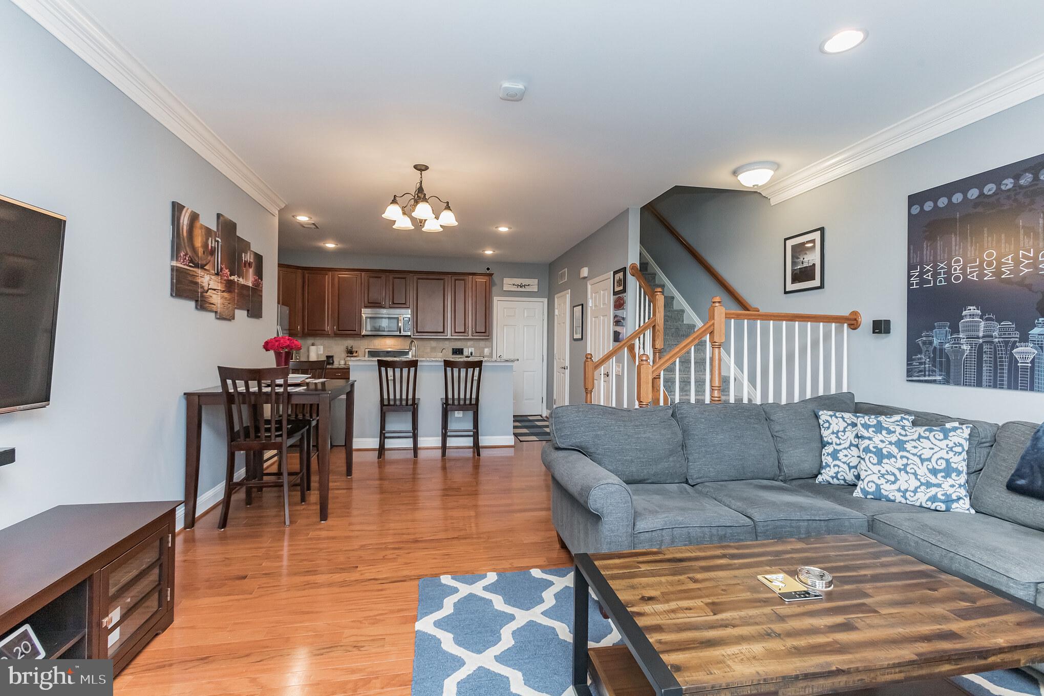 TOWNES AT GOOSE CREEK VILLAGE - Residential