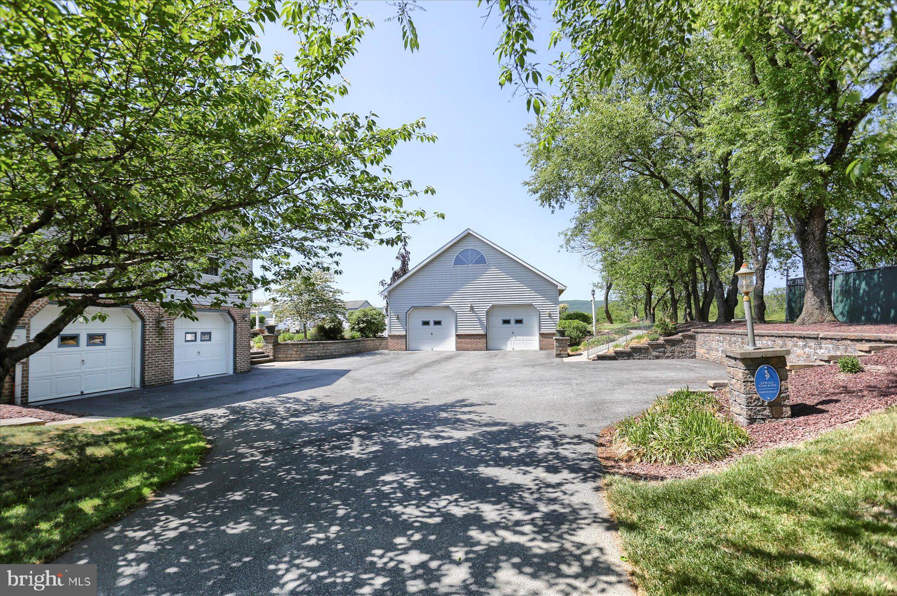 625 BROWN ROAD