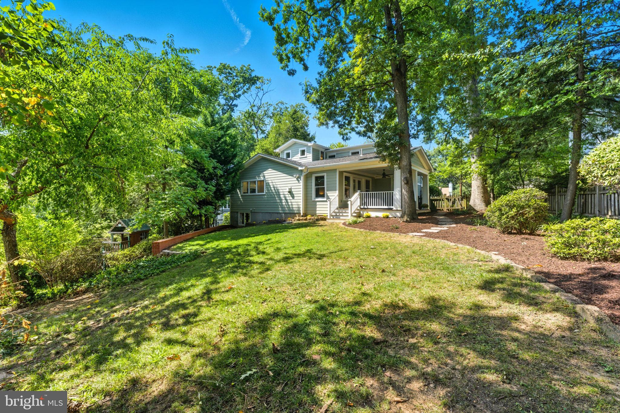 MONTICELLO PARK - Residential