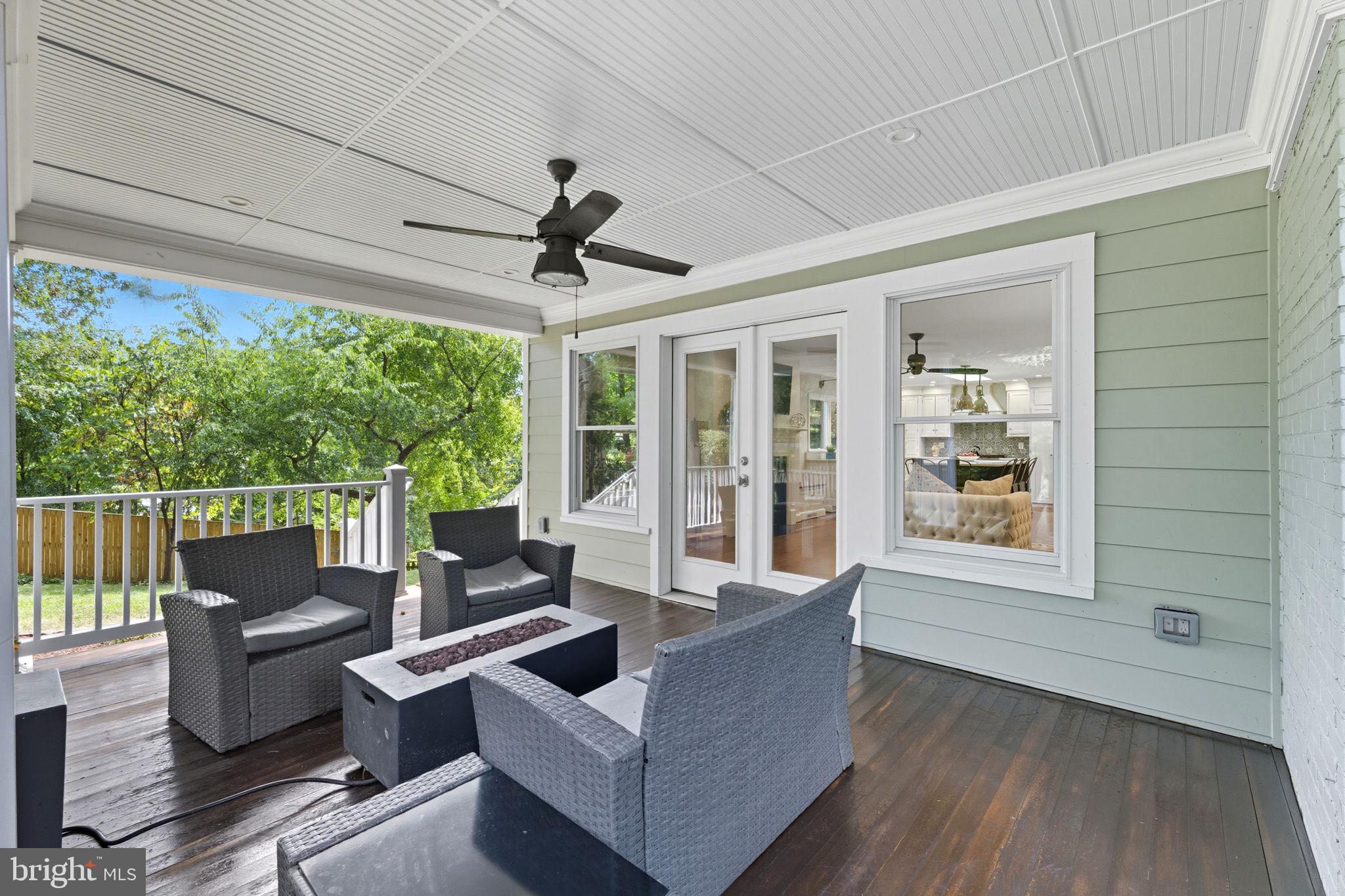 MONTICELLO PARK - Residential