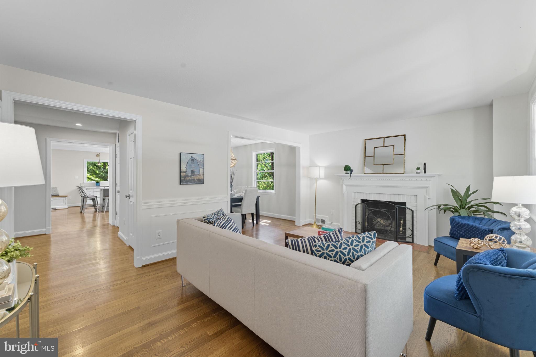 MONTICELLO PARK - Residential